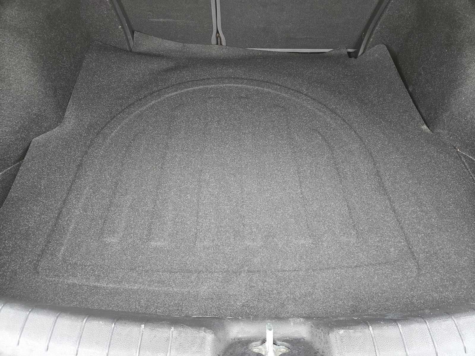 Thumbnail: 2019 Hyundai Elantra - 31