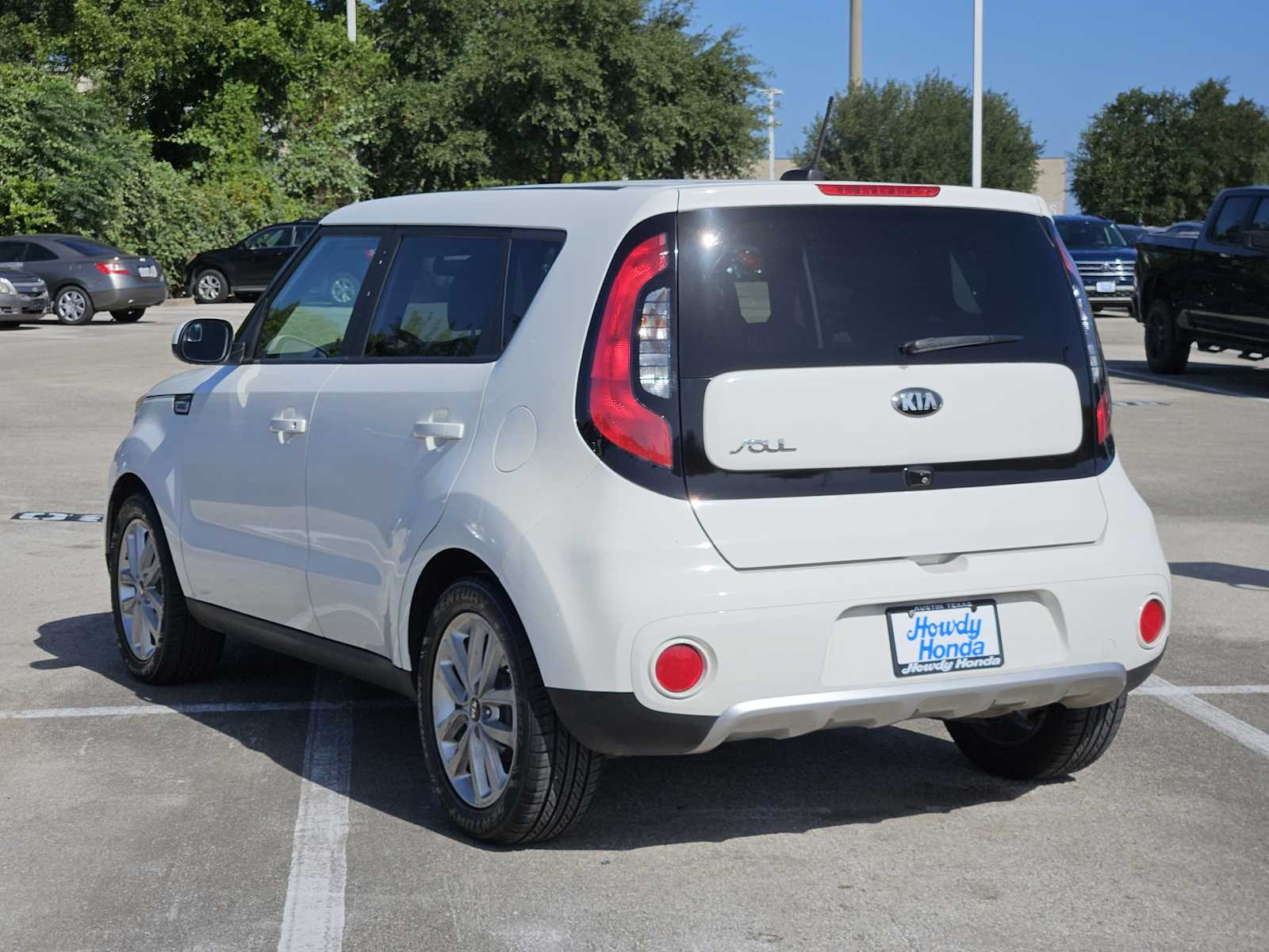 Thumbnail: 2018 Kia Soul - 6