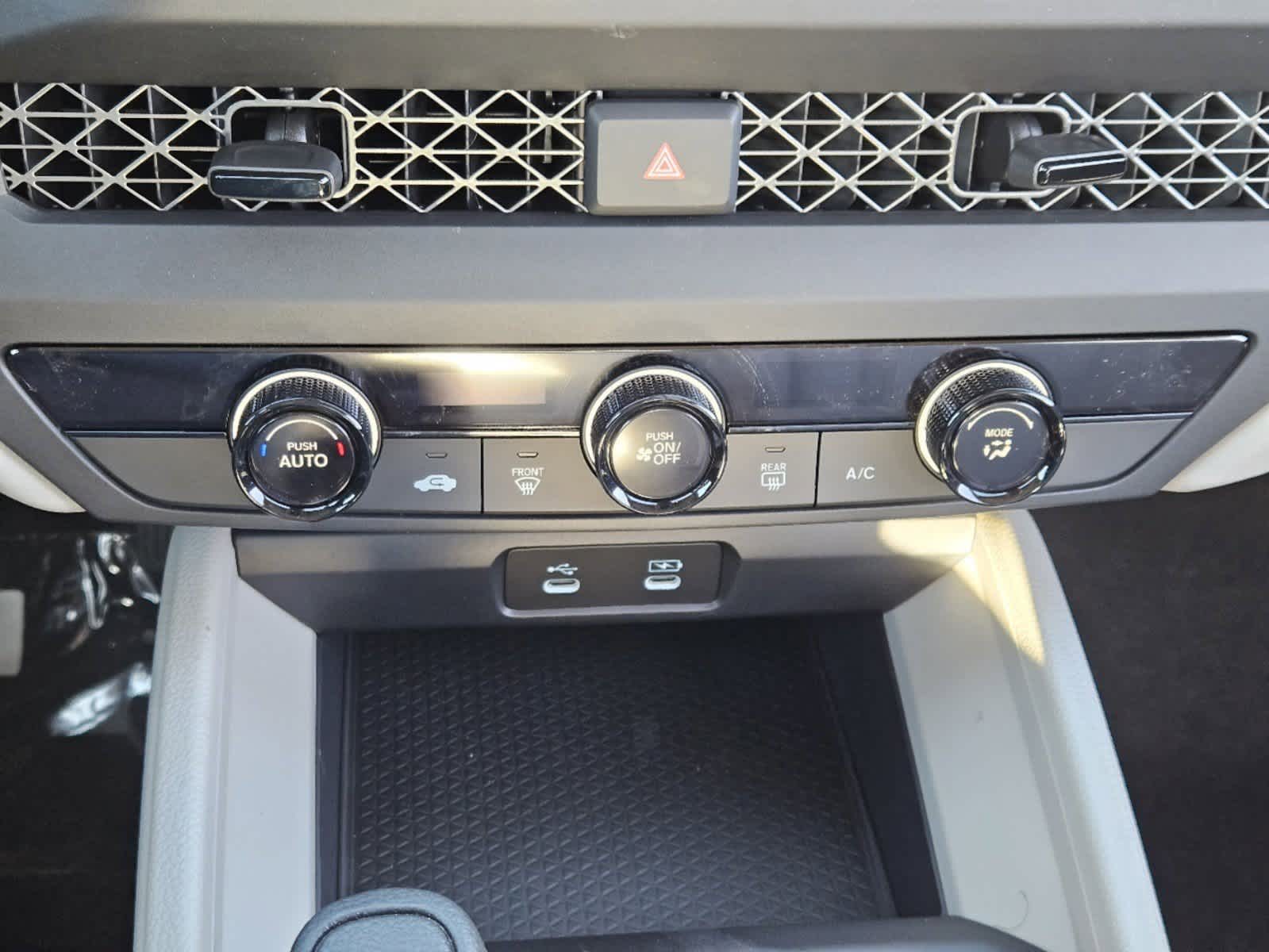 2025 Honda Accord LX - Photo 14