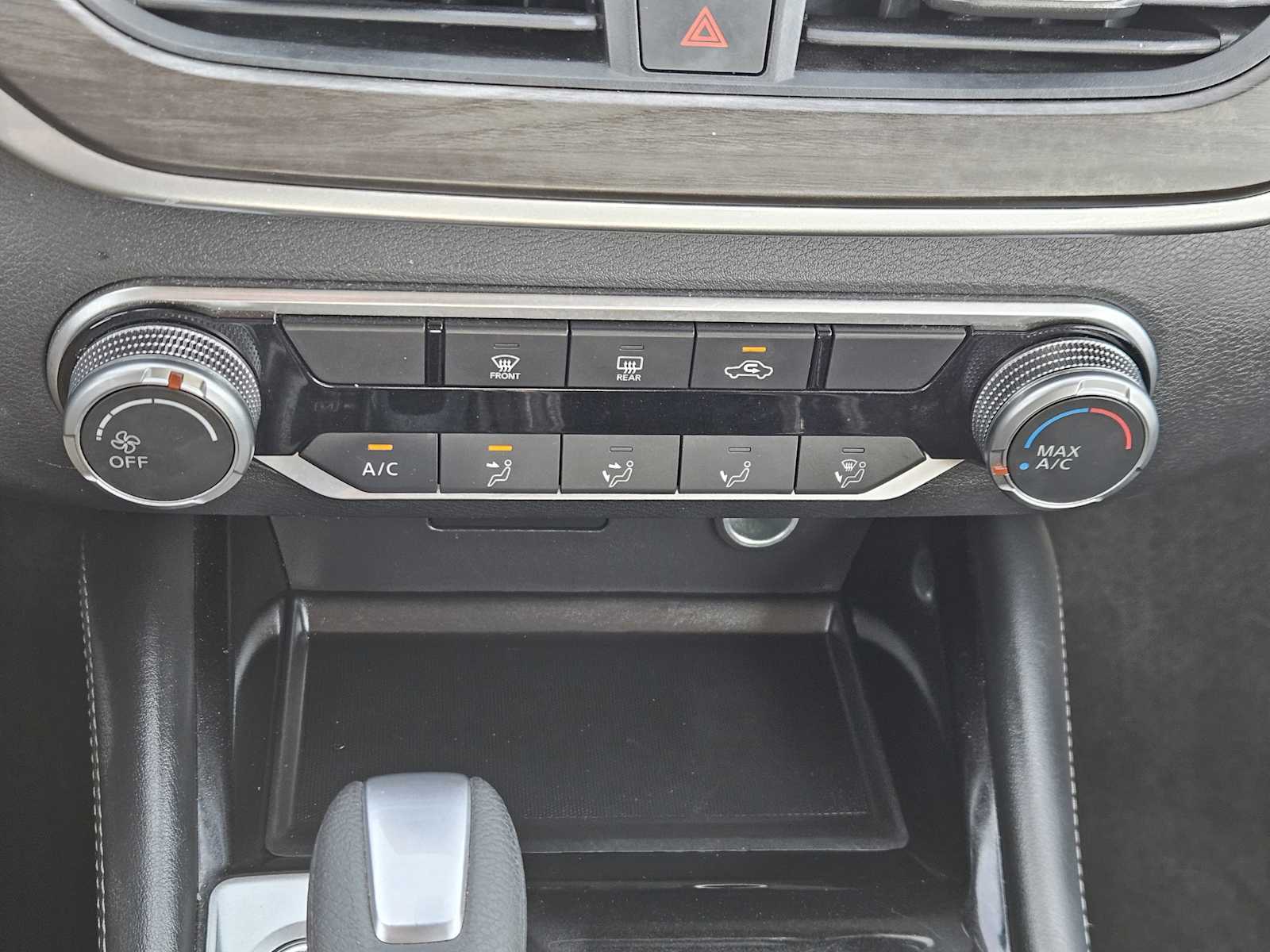 Thumbnail: 2023 Nissan Altima - 19