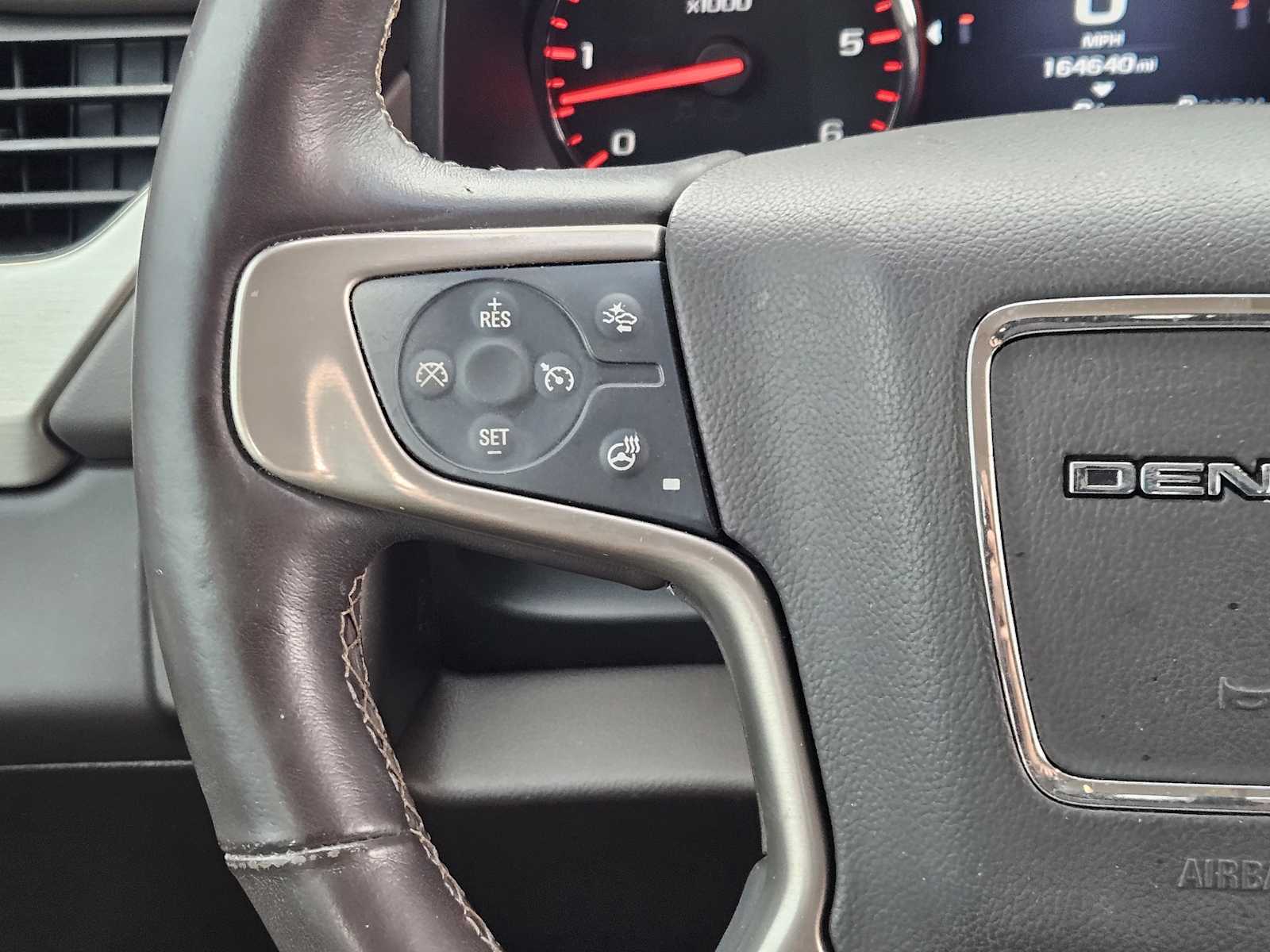 Thumbnail: 2016 GMC Yukon XL - 27