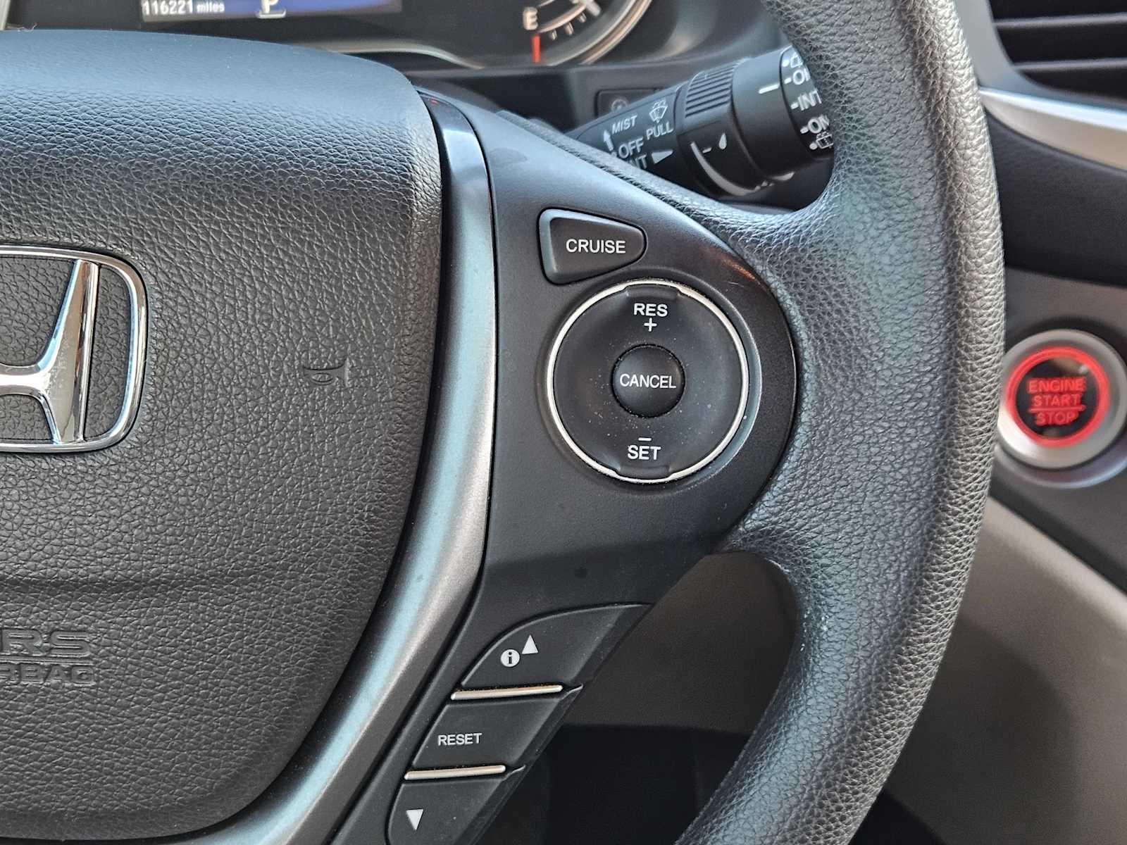 Thumbnail: 2016 Honda Pilot - 26