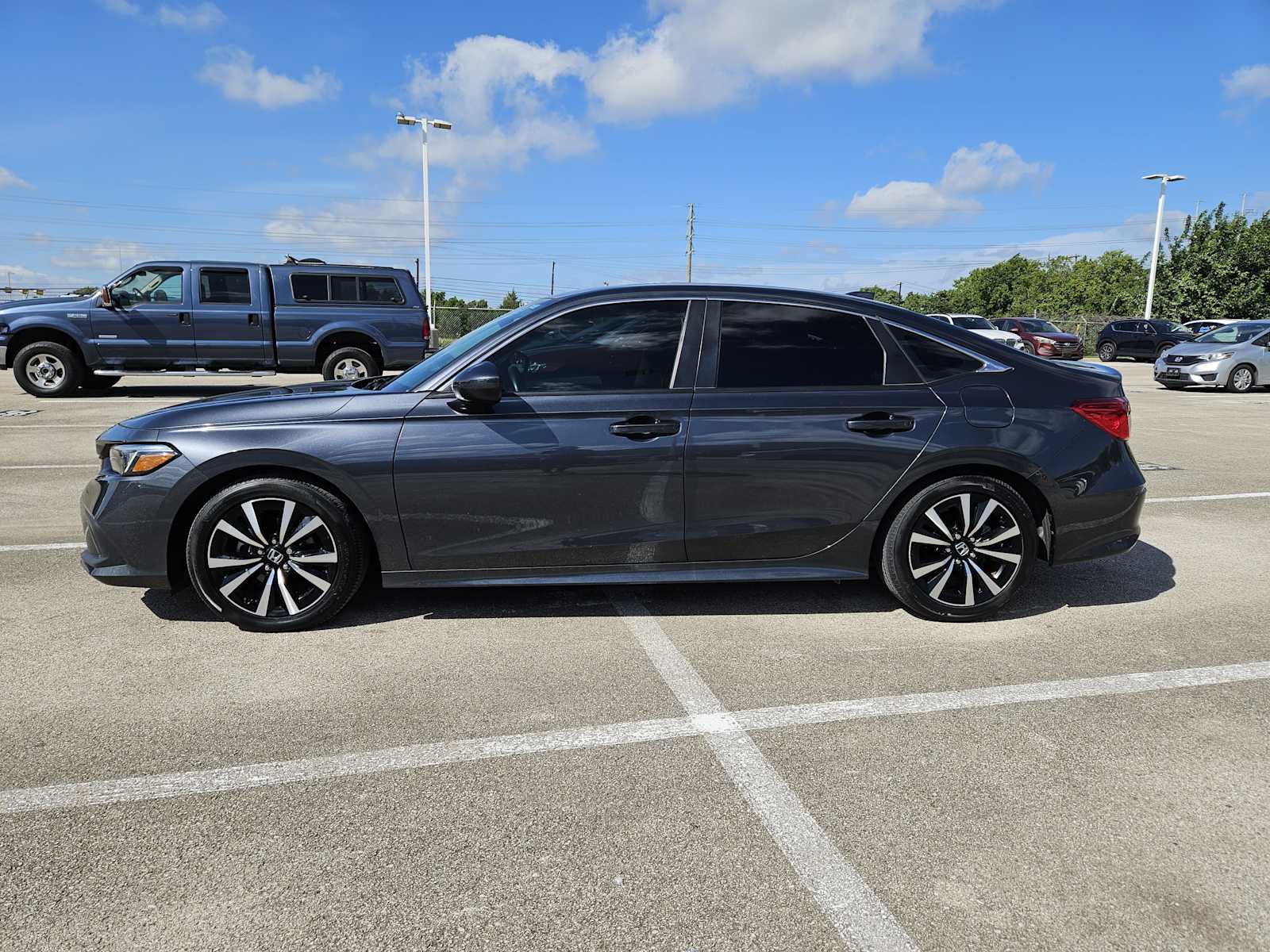 Thumbnail: 2022 Honda Civic - 4