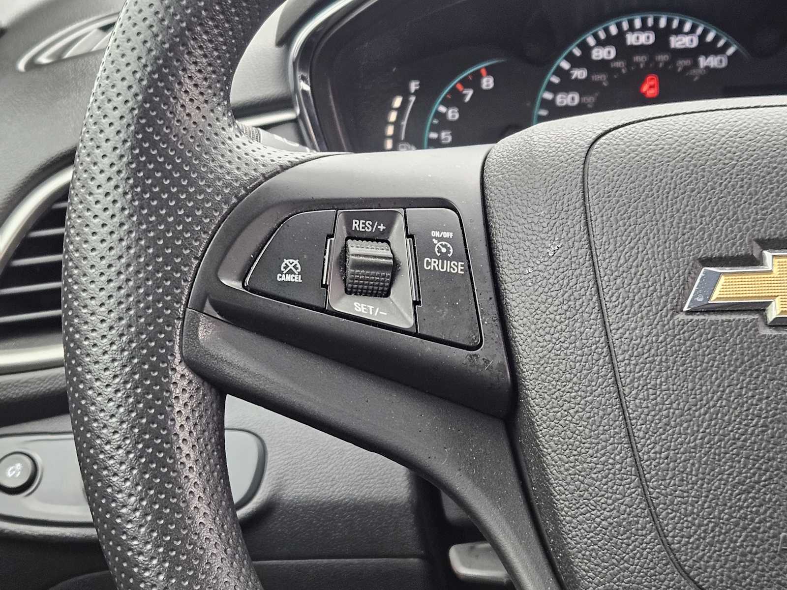 Thumbnail: 2017 Chevrolet Trax - 25