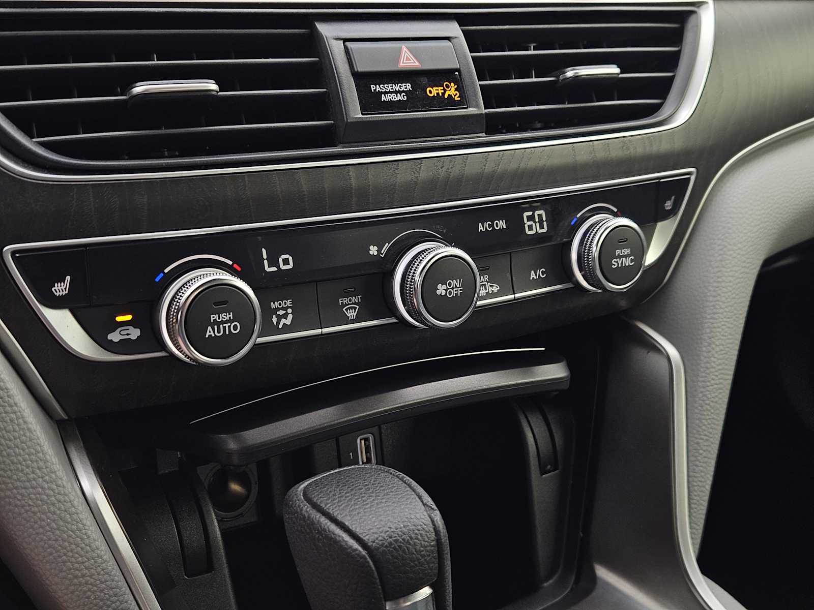 Thumbnail: 2018 Honda Accord - 18