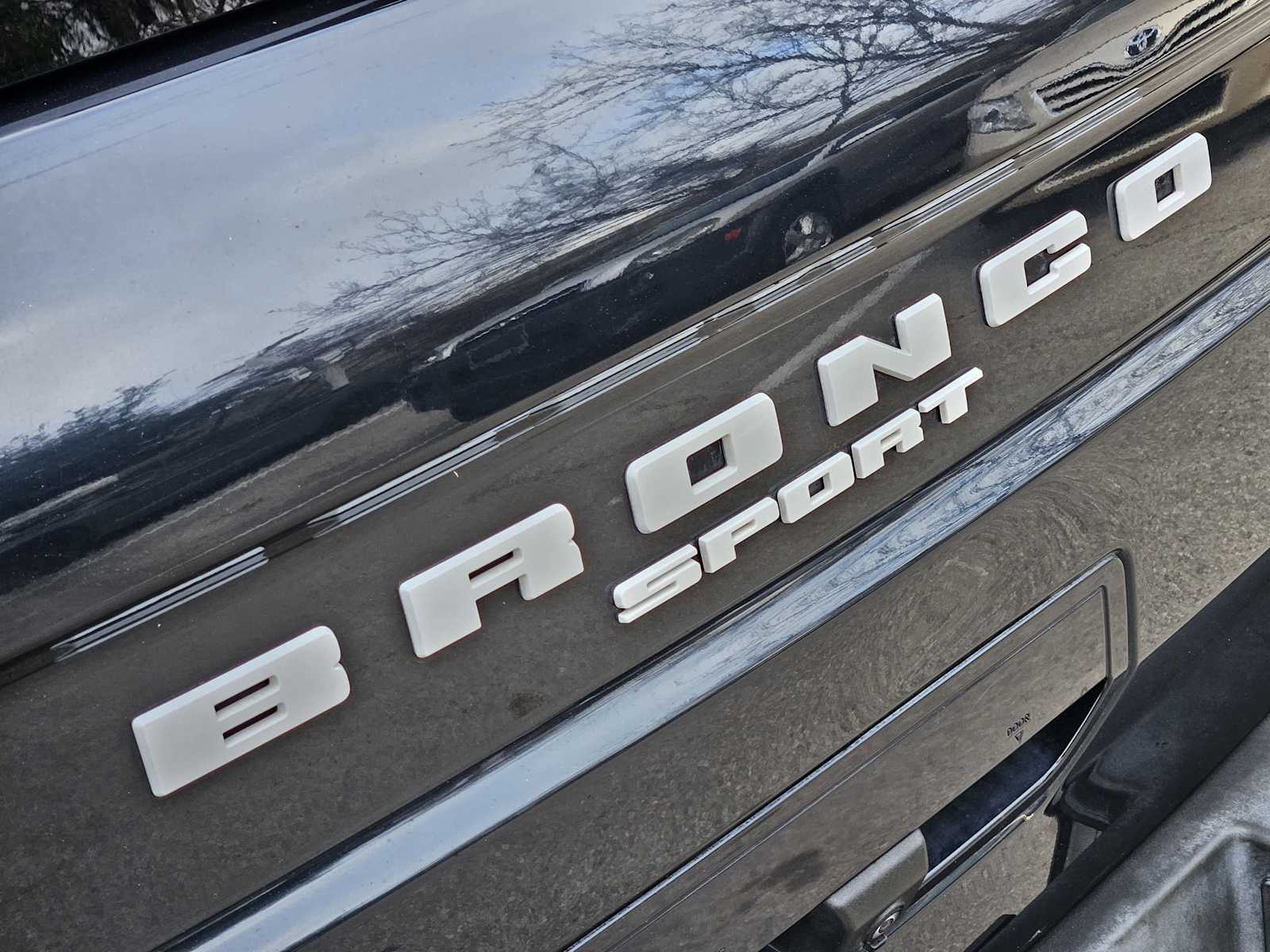 Thumbnail: 2021 Ford Bronco Sport - 12