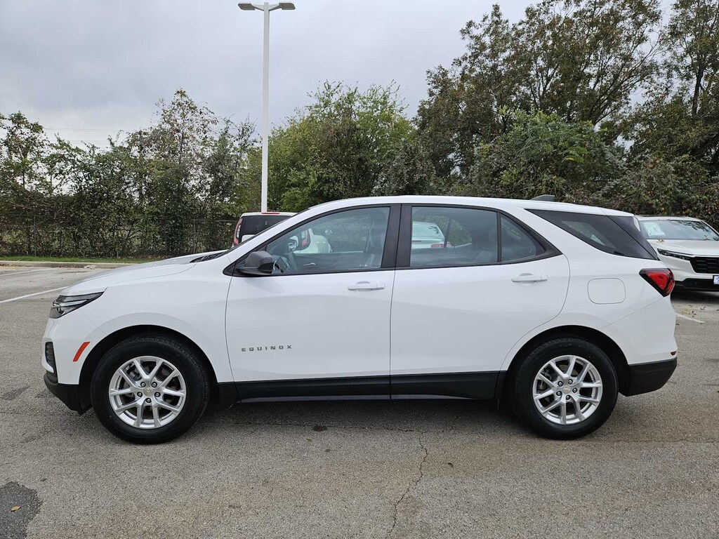 Used 2022 Chevrolet Equinox LS SUV