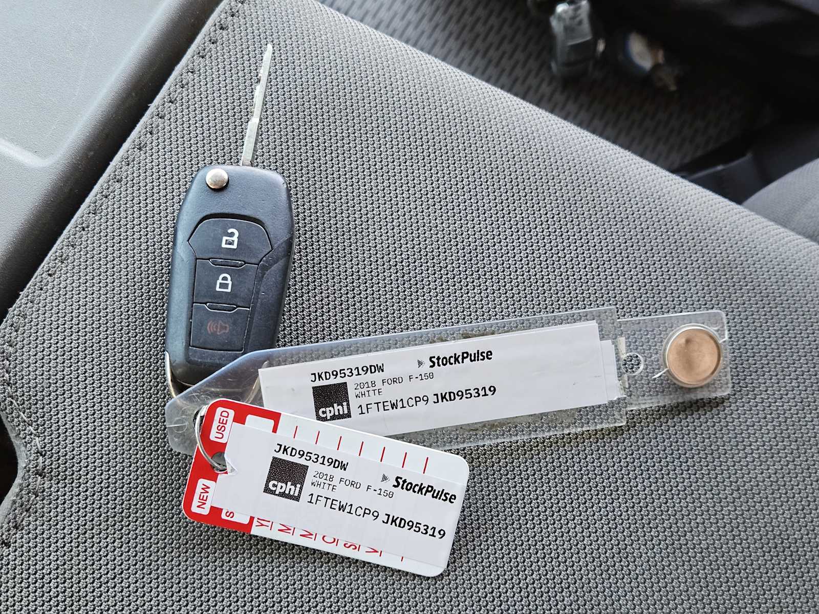 Thumbnail: 2018 Ford F-150 - 31