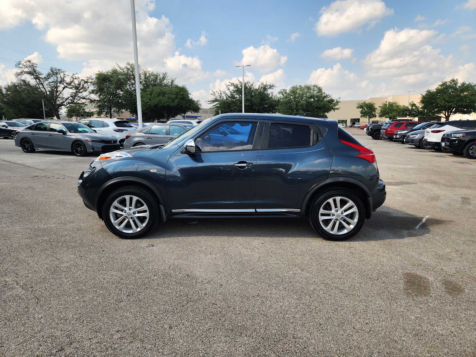 Thumbnail: 2013 Nissan Juke - 4