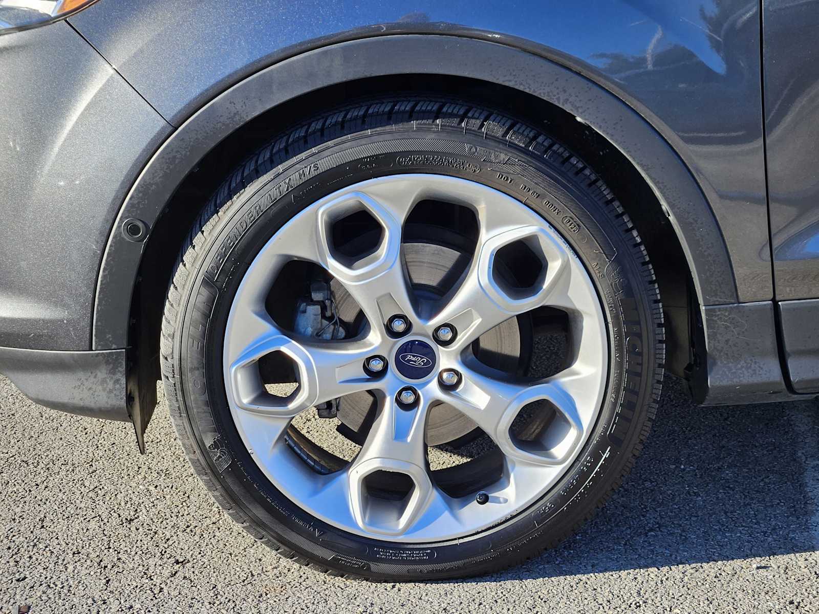 Thumbnail: 2016 Ford Escape - 9