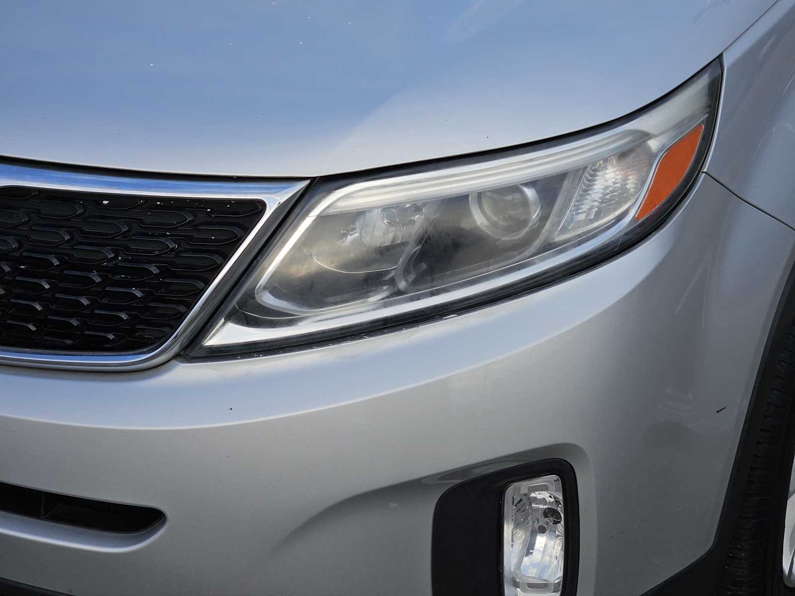 Thumbnail: 2015 Kia Sorento - 7