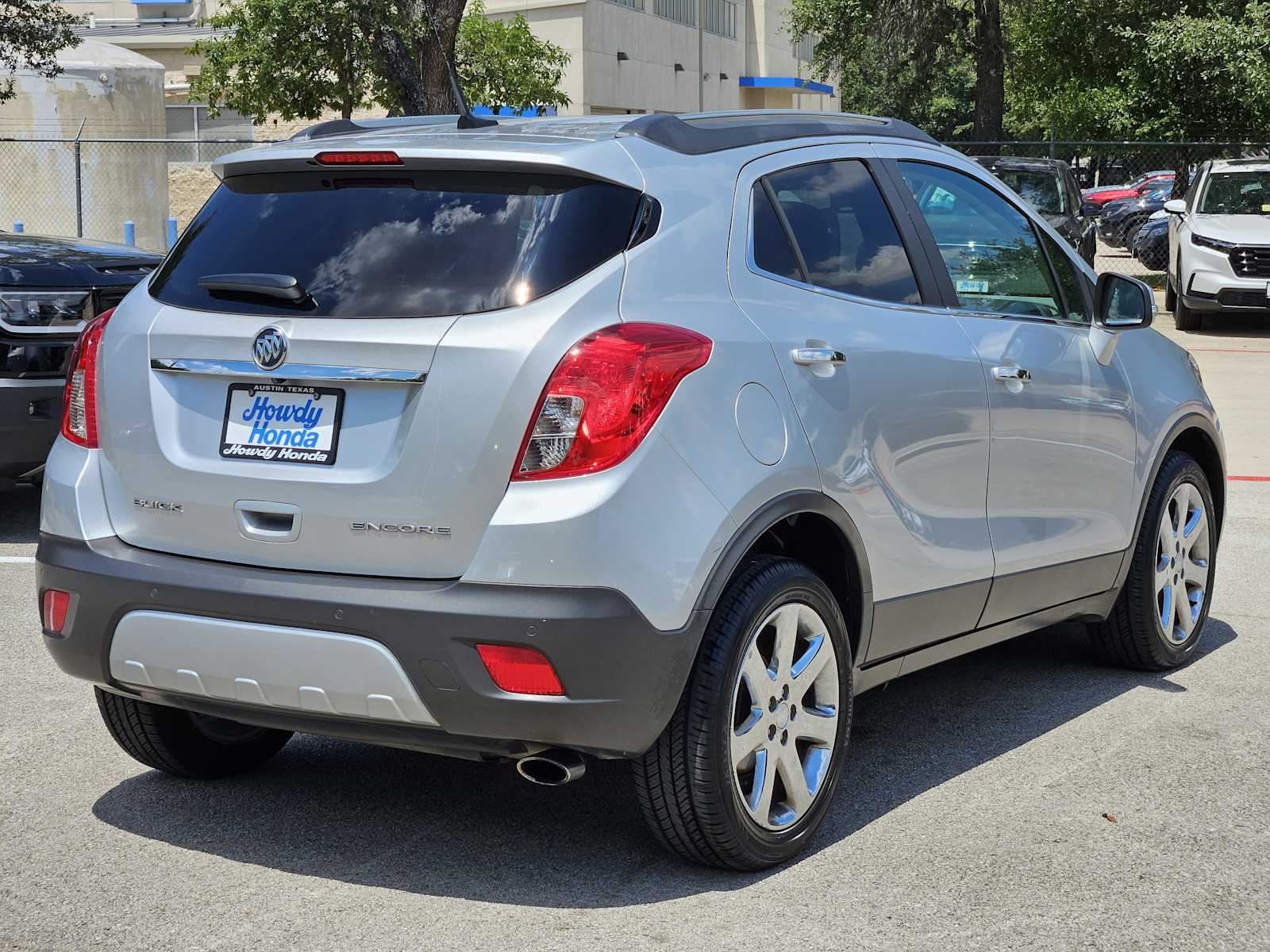 Thumbnail: 2014 Buick Encore - 5