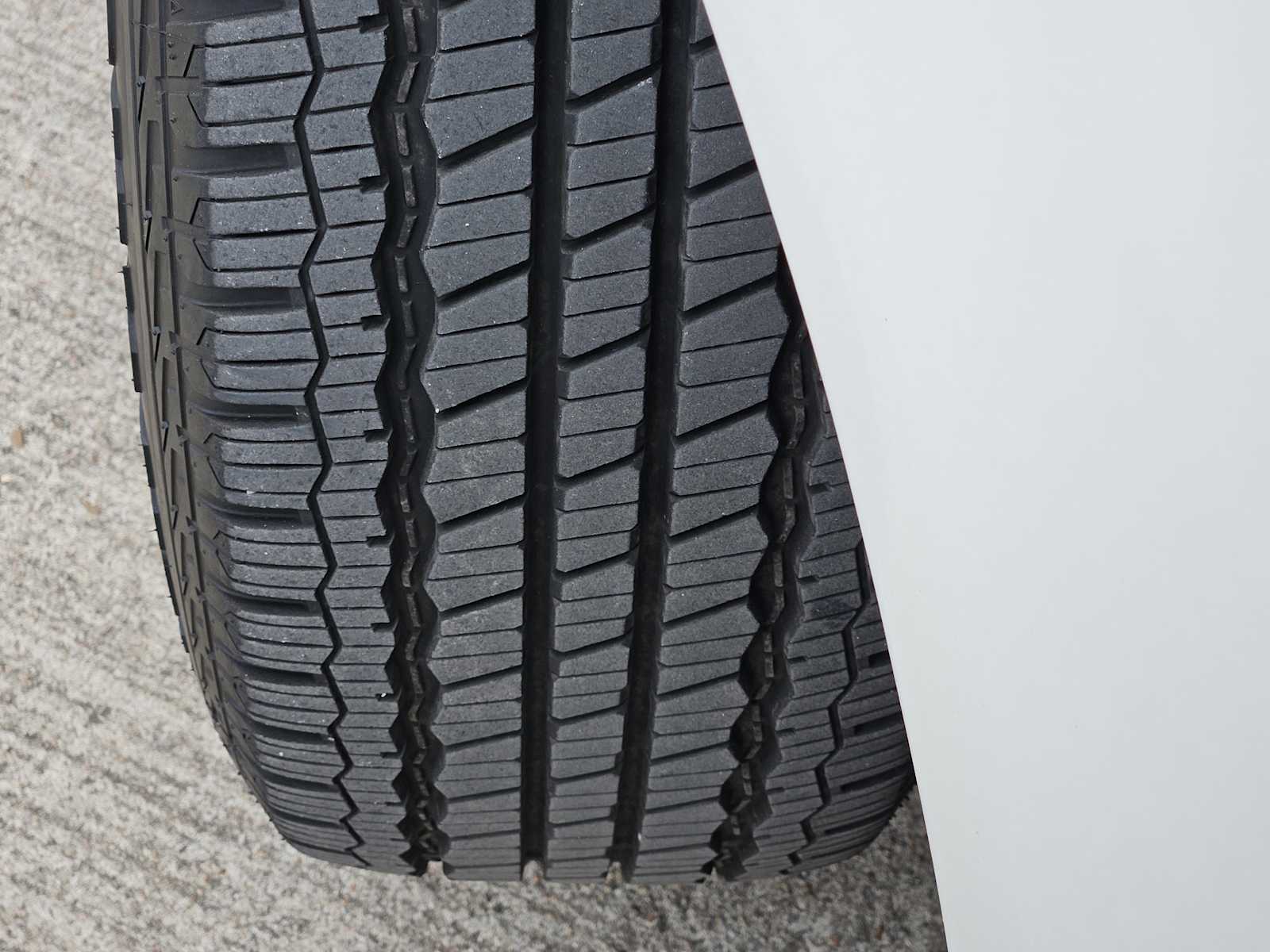 Thumbnail: 2011 Honda Pilot - 10