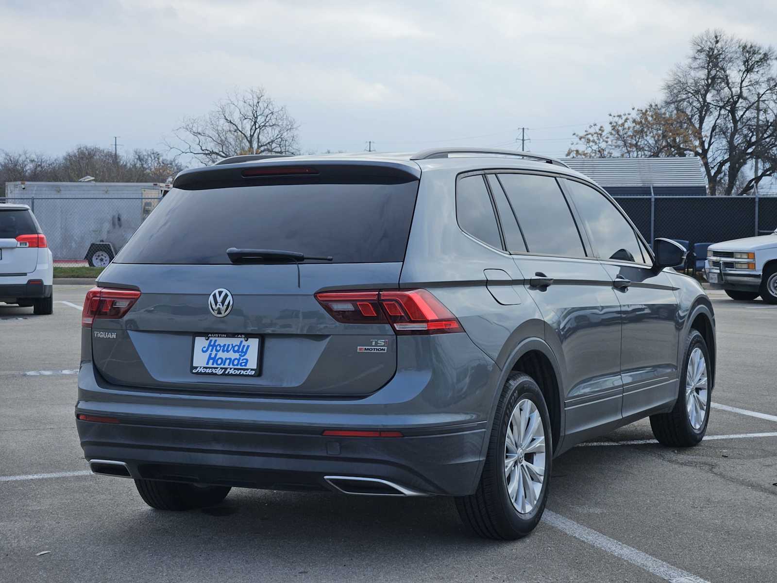 Thumbnail: 2018 Volkswagen Tiguan - 6