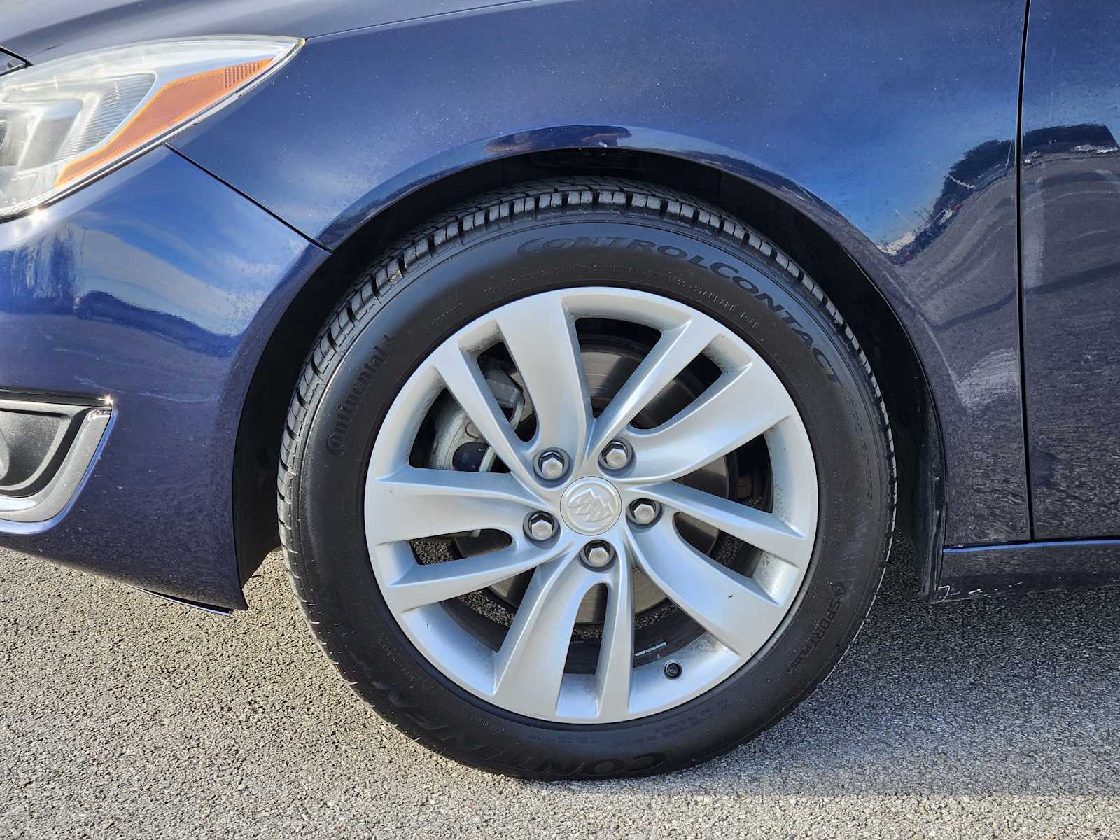 Thumbnail: 2016 Buick Regal - 9