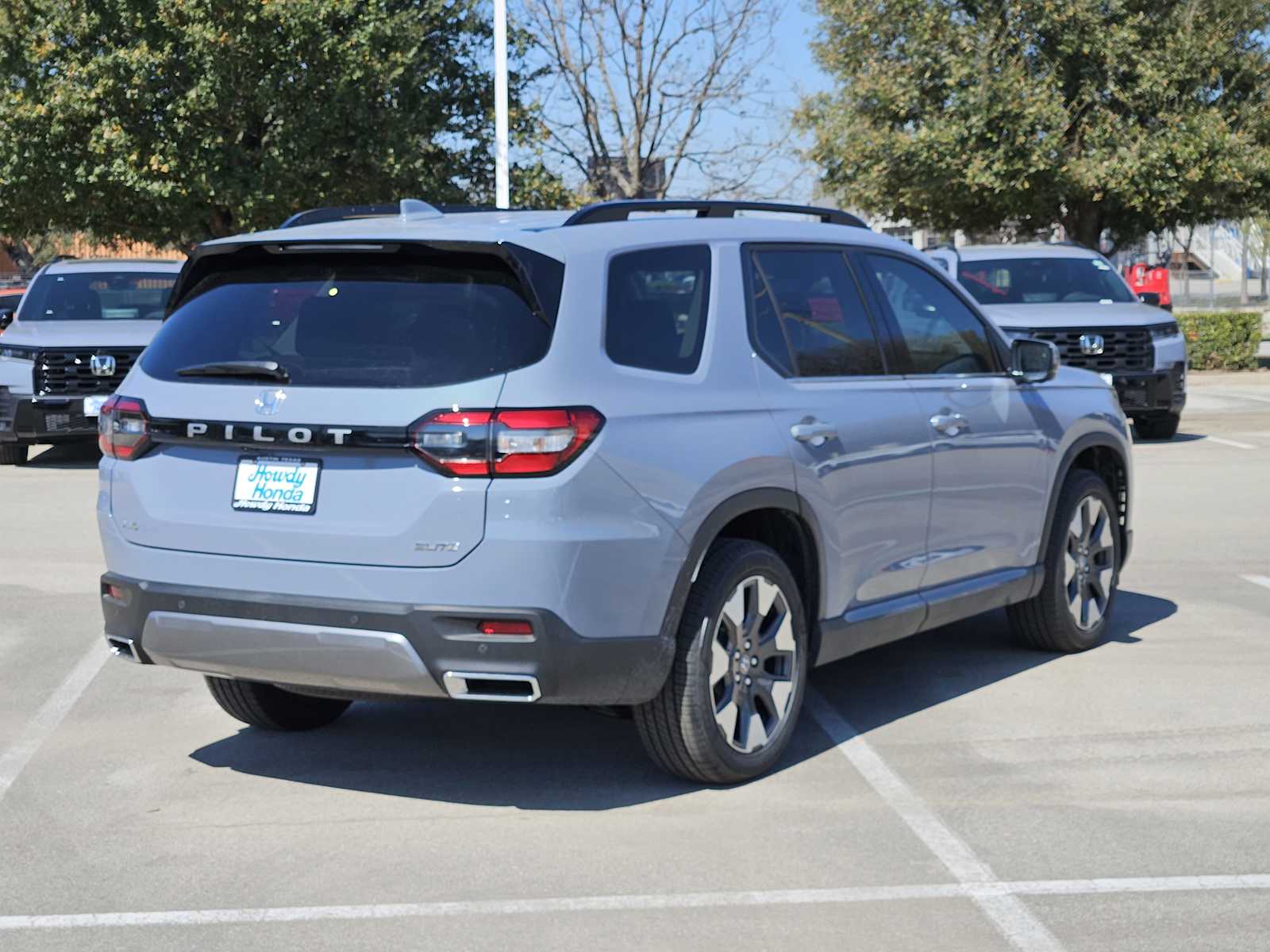 Thumbnail: 2026 Honda Pilot - 5