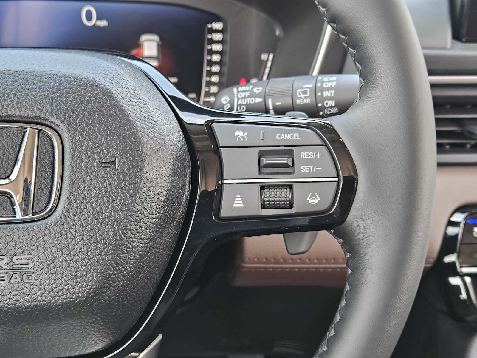 Thumbnail: 2025 Honda Pilot - 23
