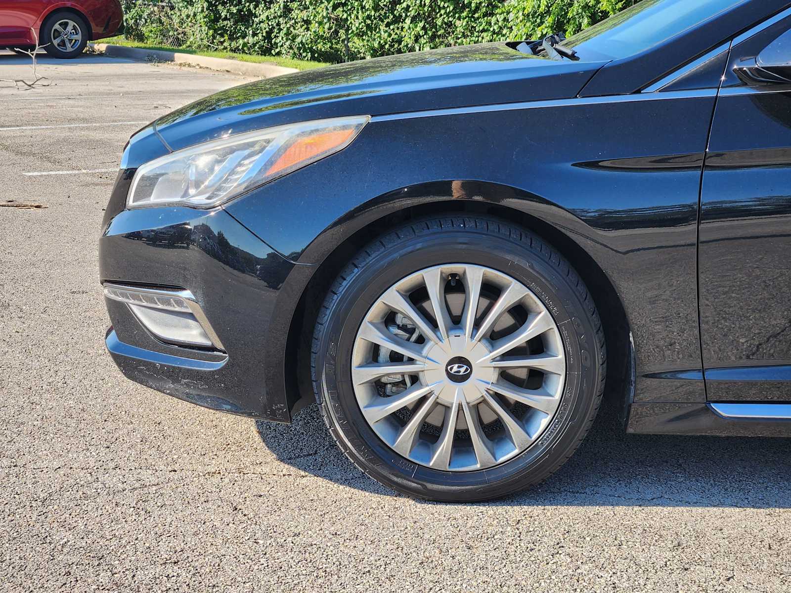 Thumbnail: 2015 Hyundai Sonata - 8