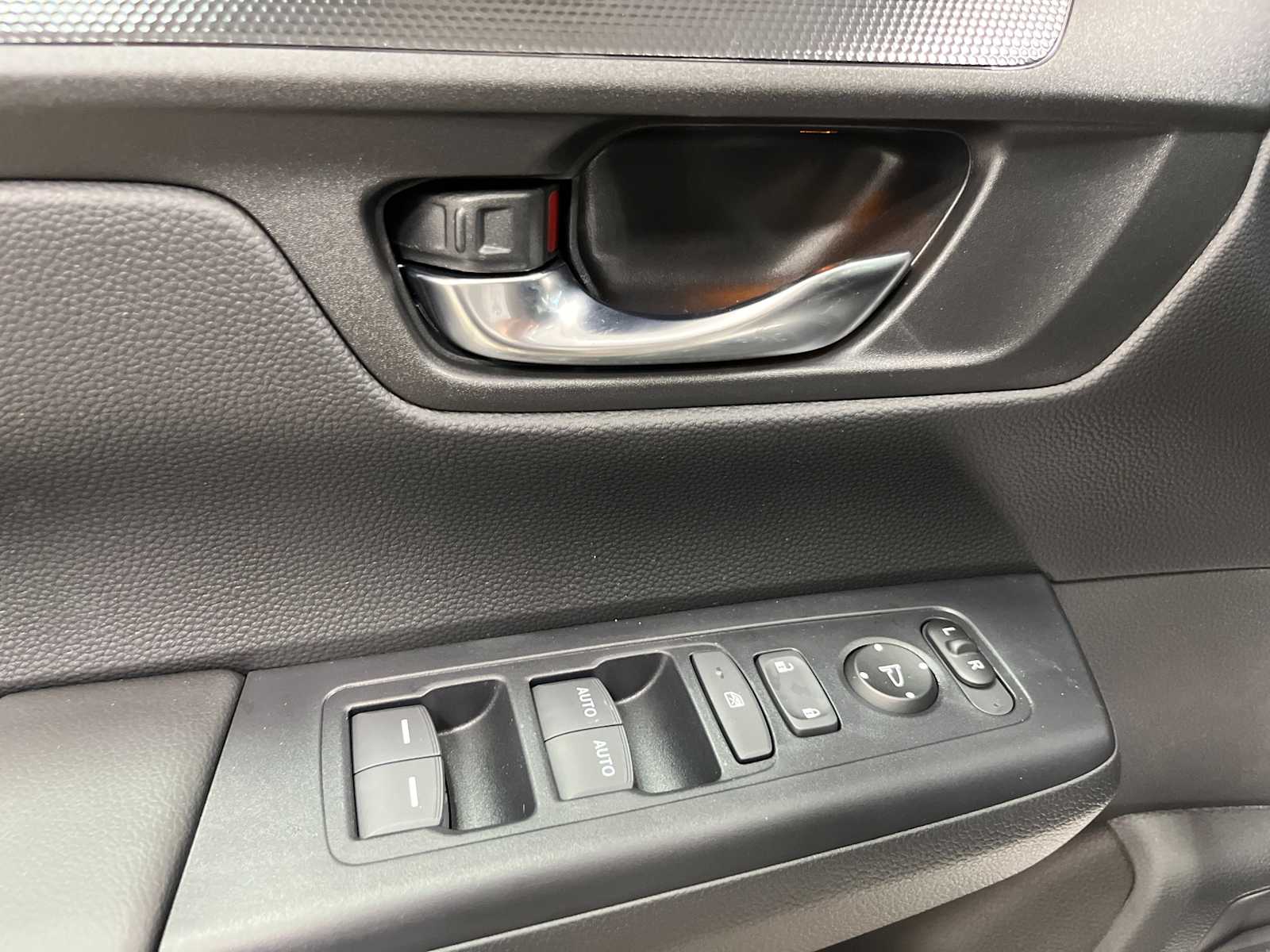 Thumbnail: 2026 Honda CR-V - 10