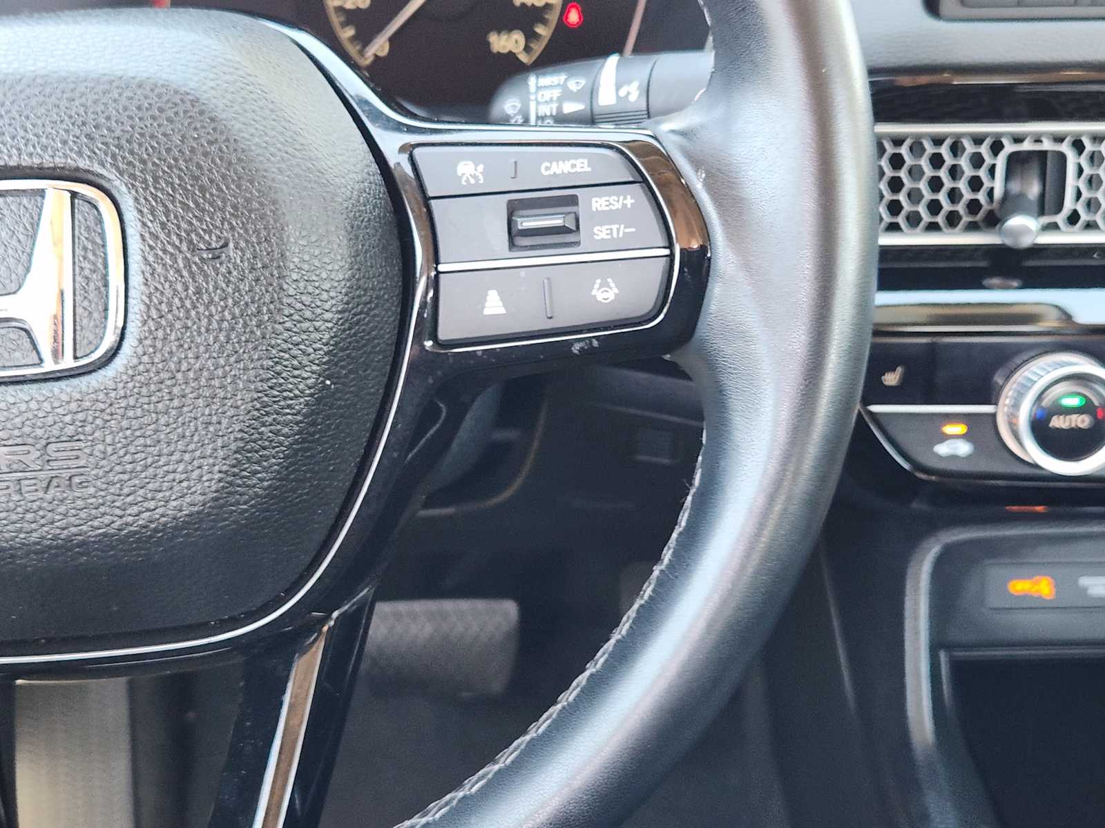 Thumbnail: 2023 Honda Civic - 26