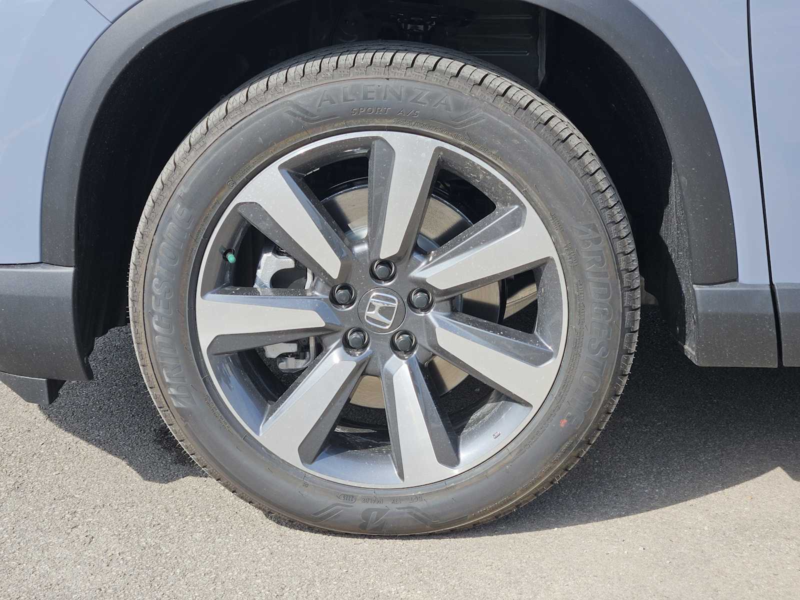 Thumbnail: 2025 Honda Pilot - 8