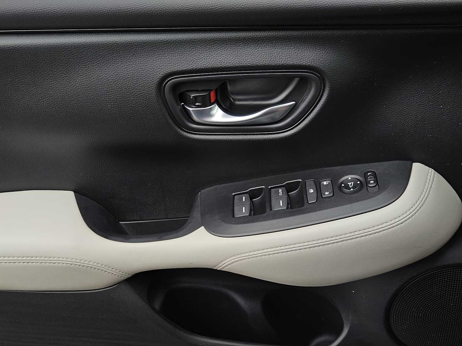 Thumbnail: 2026 Honda HR-V - 21