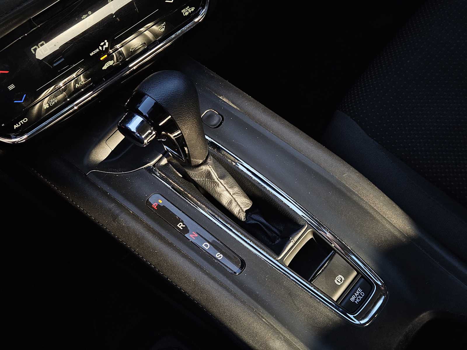 Thumbnail: 2022 Honda HR-V - 19