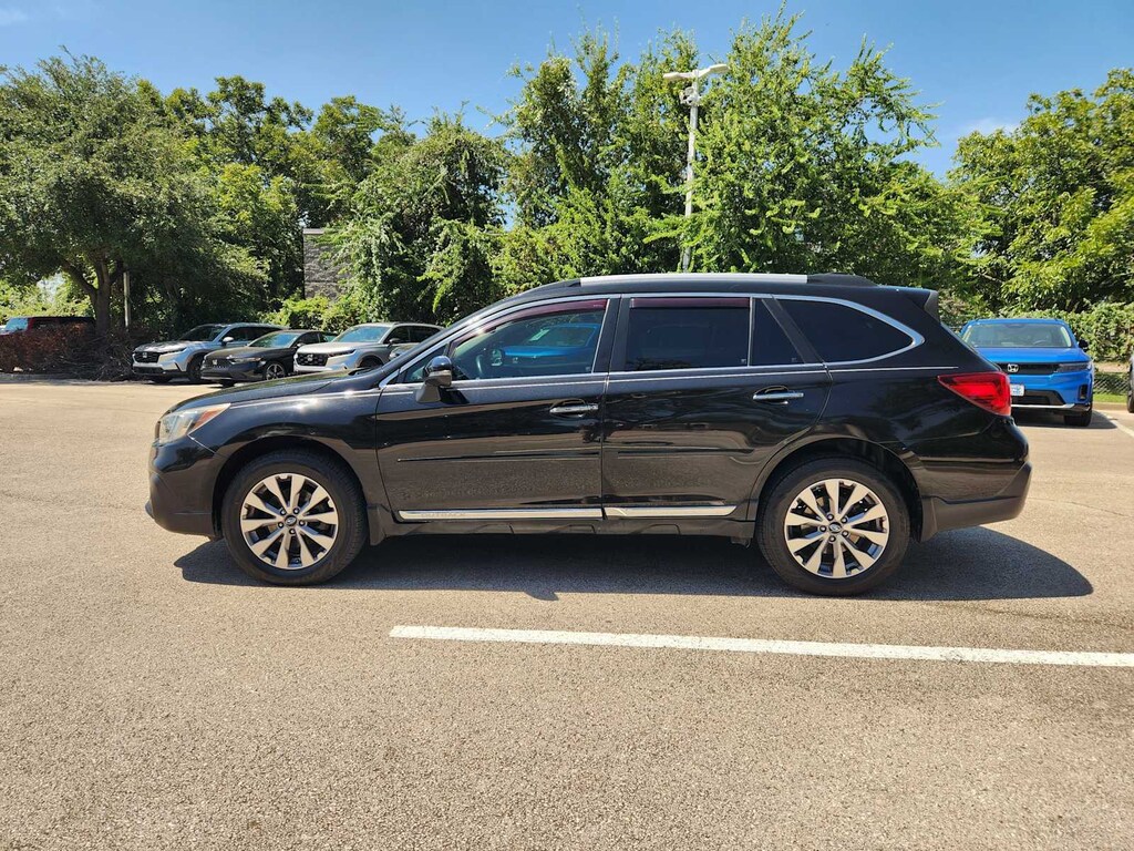 Used 2018 Subaru Outback Touring SUV
