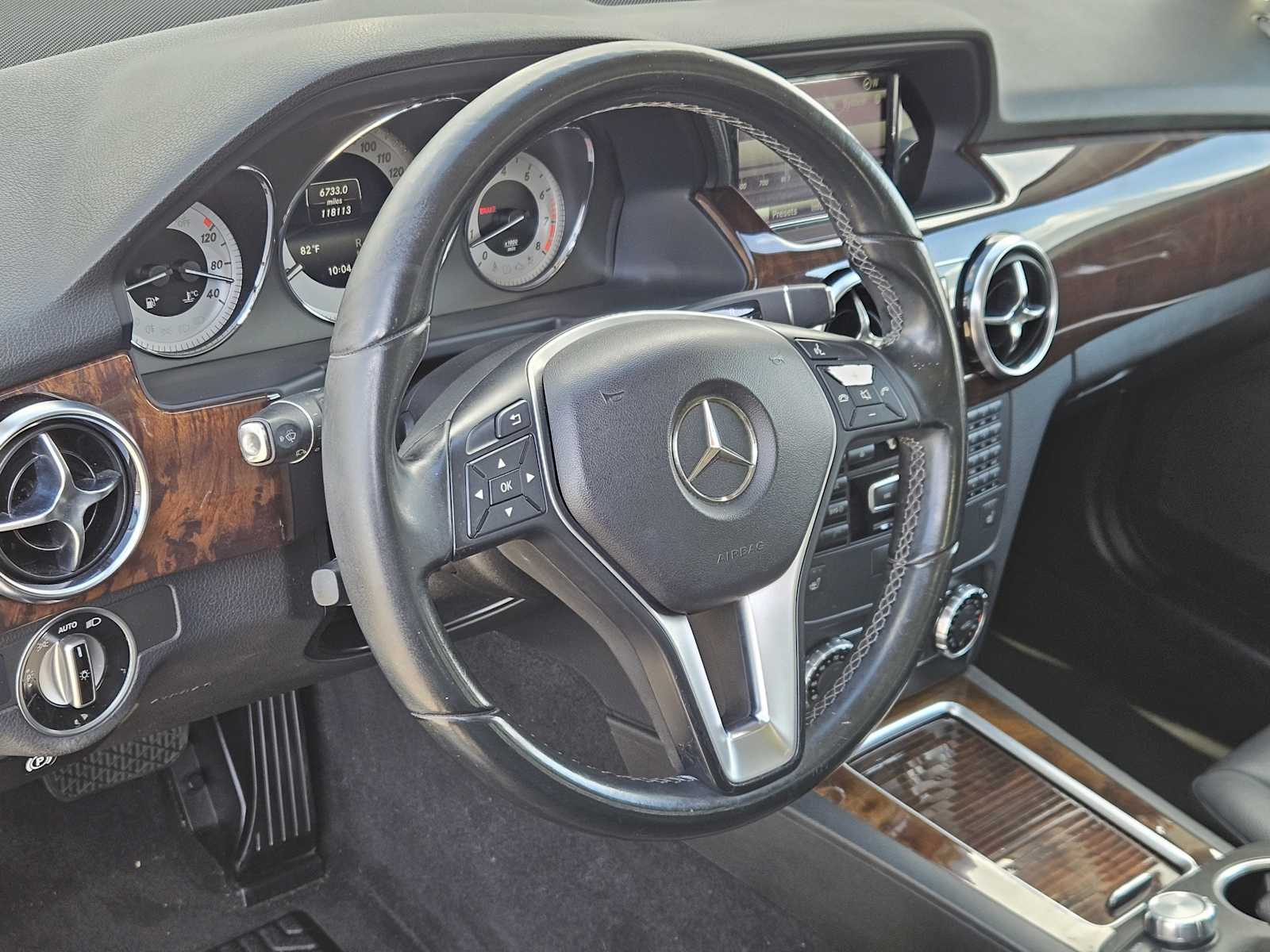 Thumbnail: 2015 Mercedes-Benz GLK - 2