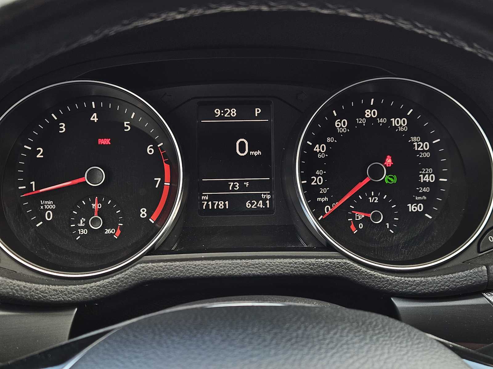 Thumbnail: 2018 Volkswagen Passat - 16