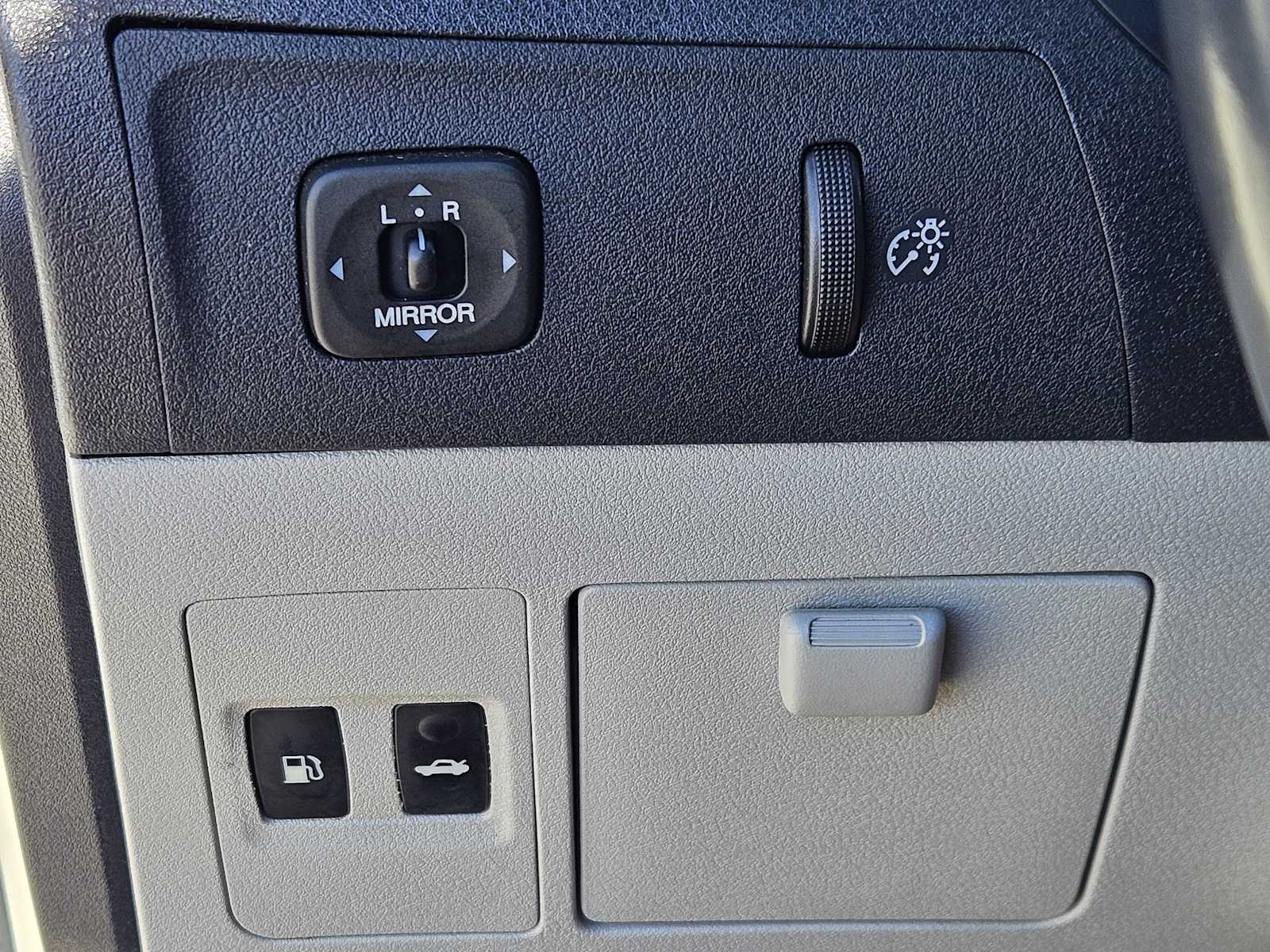 Thumbnail: 2009 Lexus ES - 21