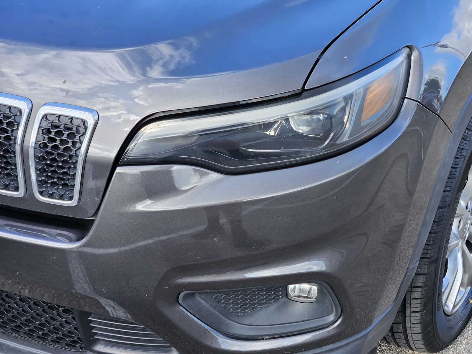 Thumbnail: 2020 Jeep Cherokee - 7