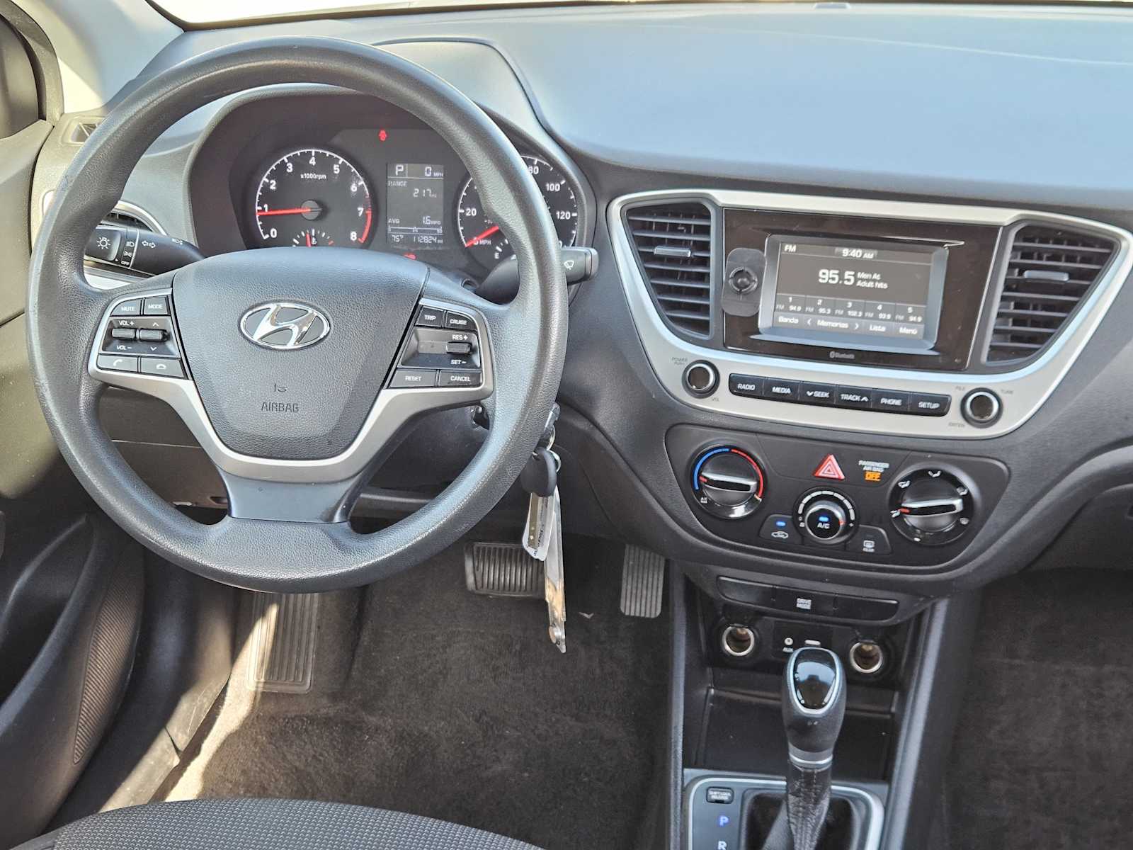 Thumbnail: 2021 Hyundai Accent - 23