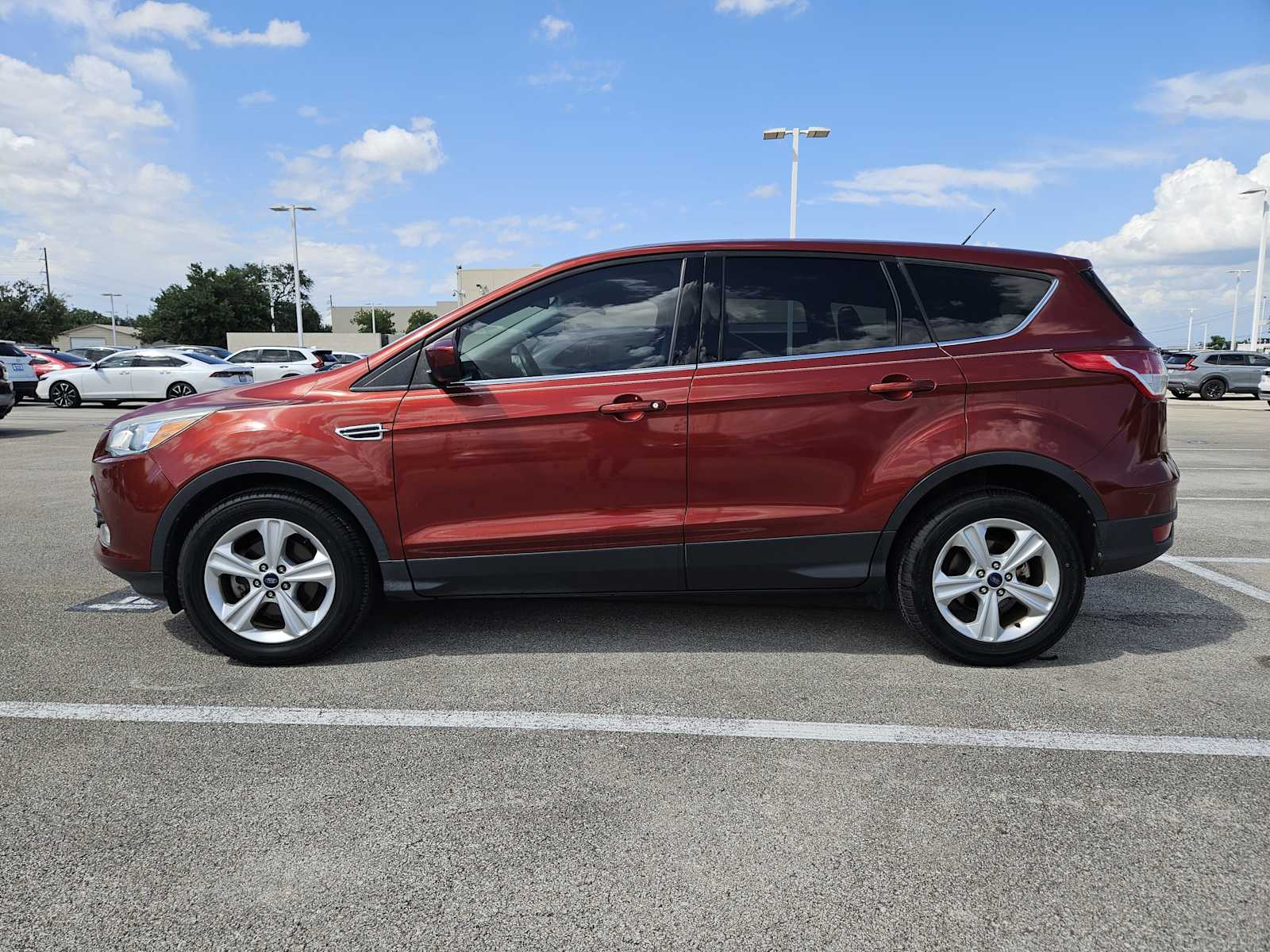 Thumbnail: 2015 Ford Escape - 4