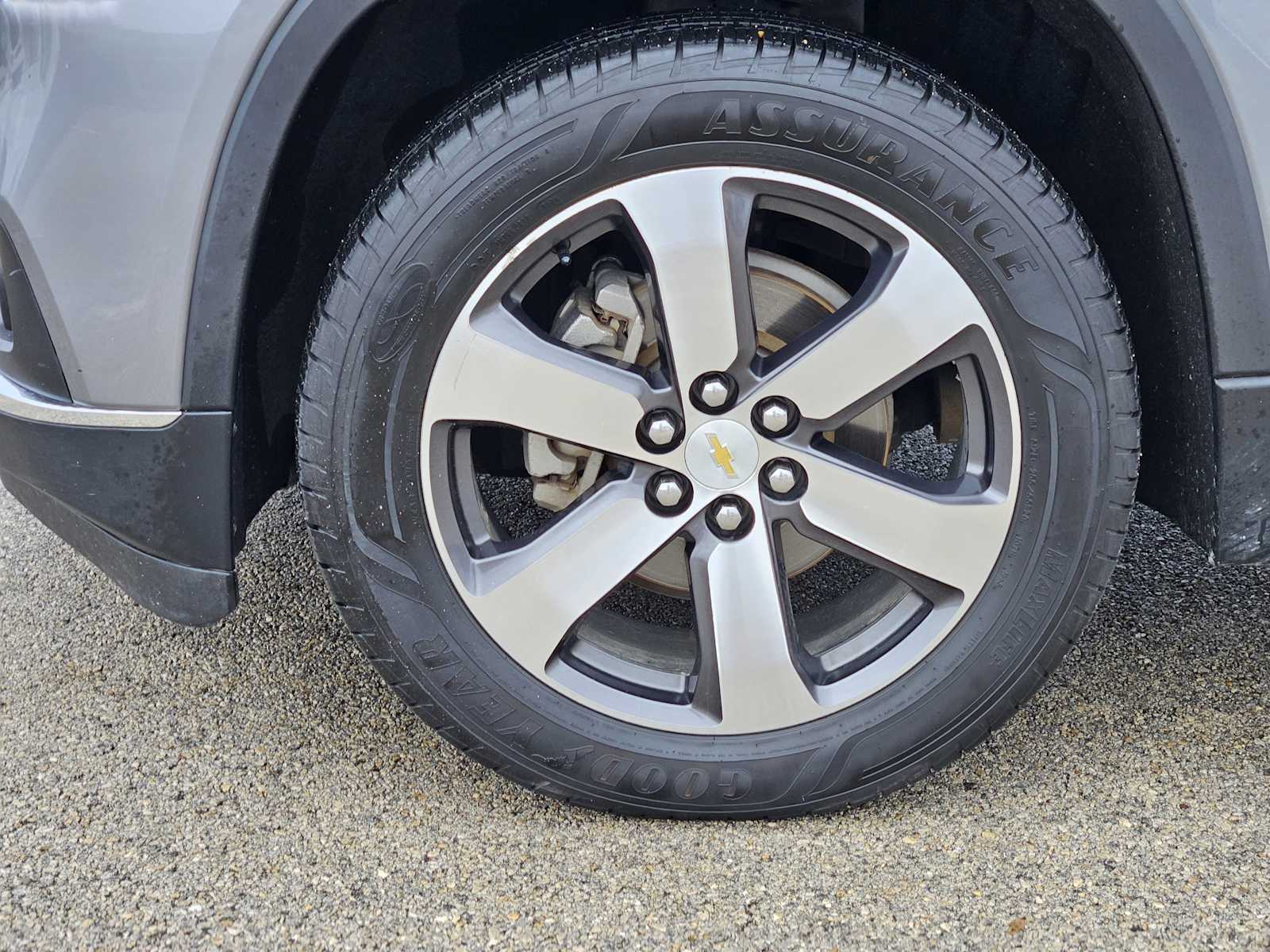 Thumbnail: 2018 Chevrolet Traverse - 9