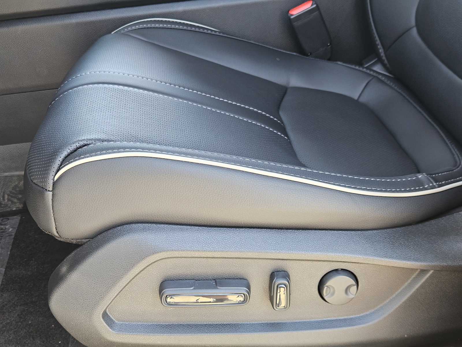 Thumbnail: 2026 Honda Pilot - 21