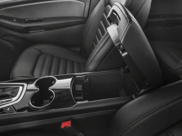 Thumbnail: 2018 Ford Edge - 21