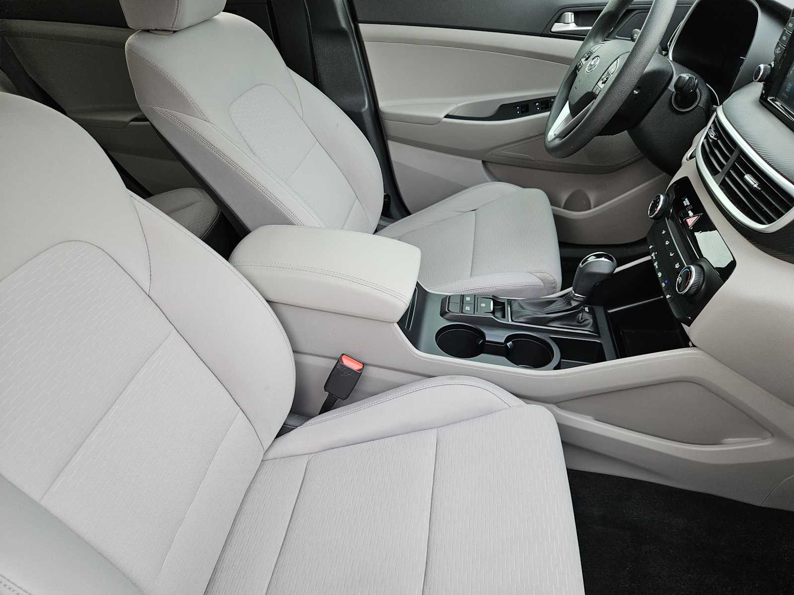 Thumbnail: 2020 Hyundai Tucson - 13