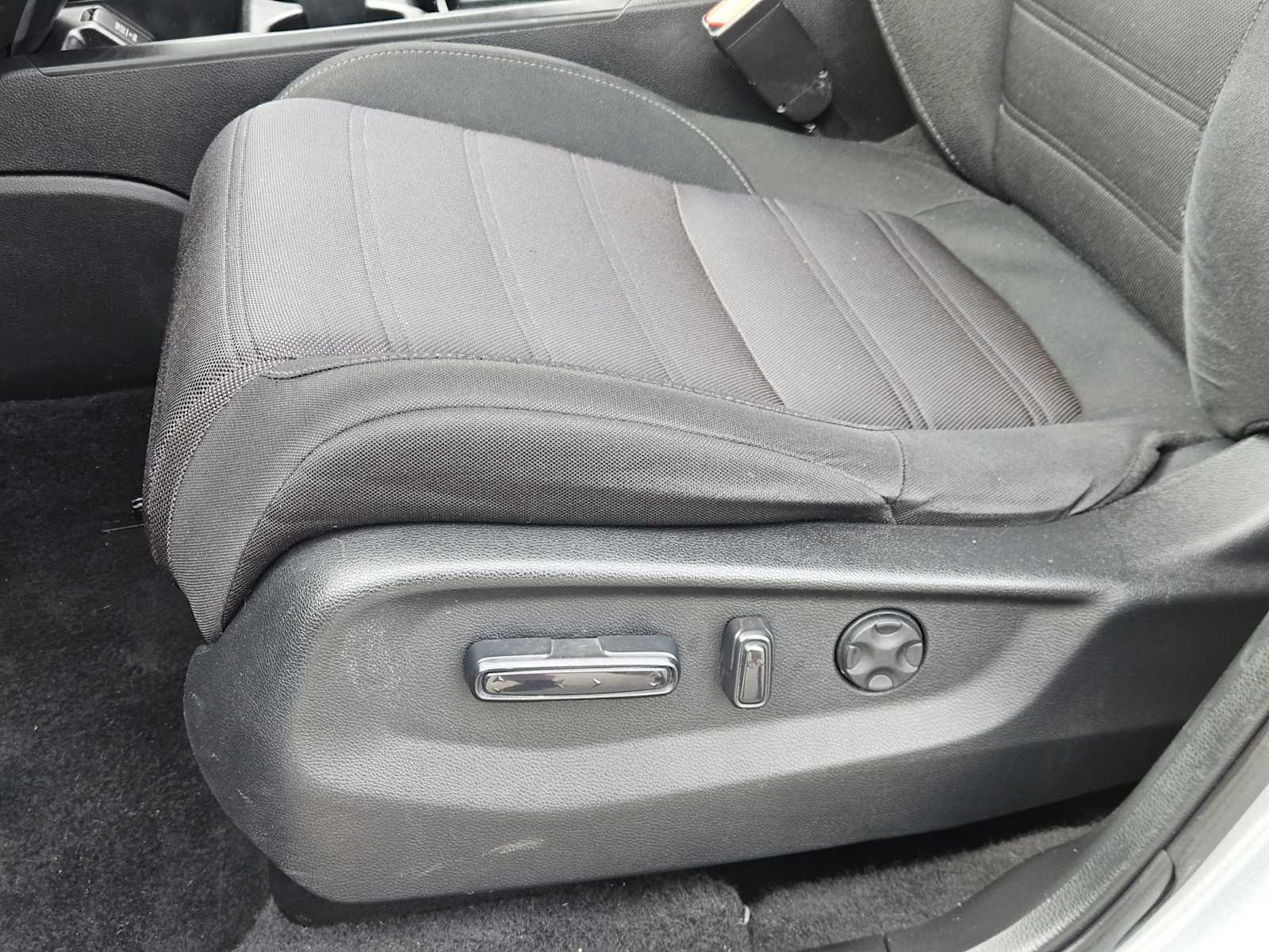 Thumbnail: 2019 Honda CR-V - 22