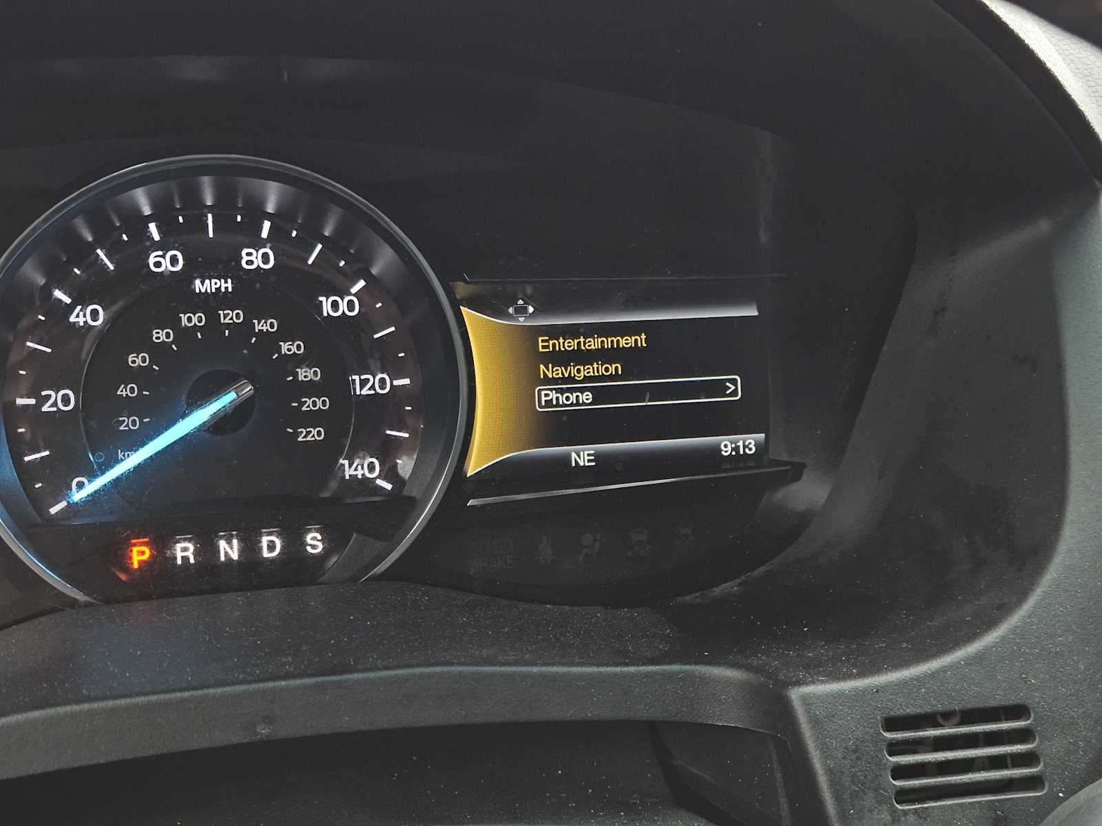 Thumbnail: 2017 Ford Explorer - 15