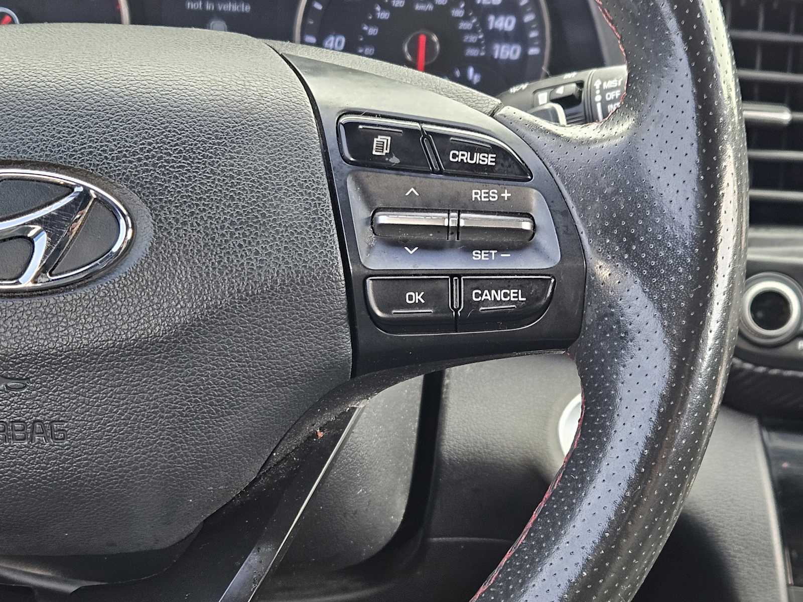 Thumbnail: 2019 Hyundai Elantra - 28