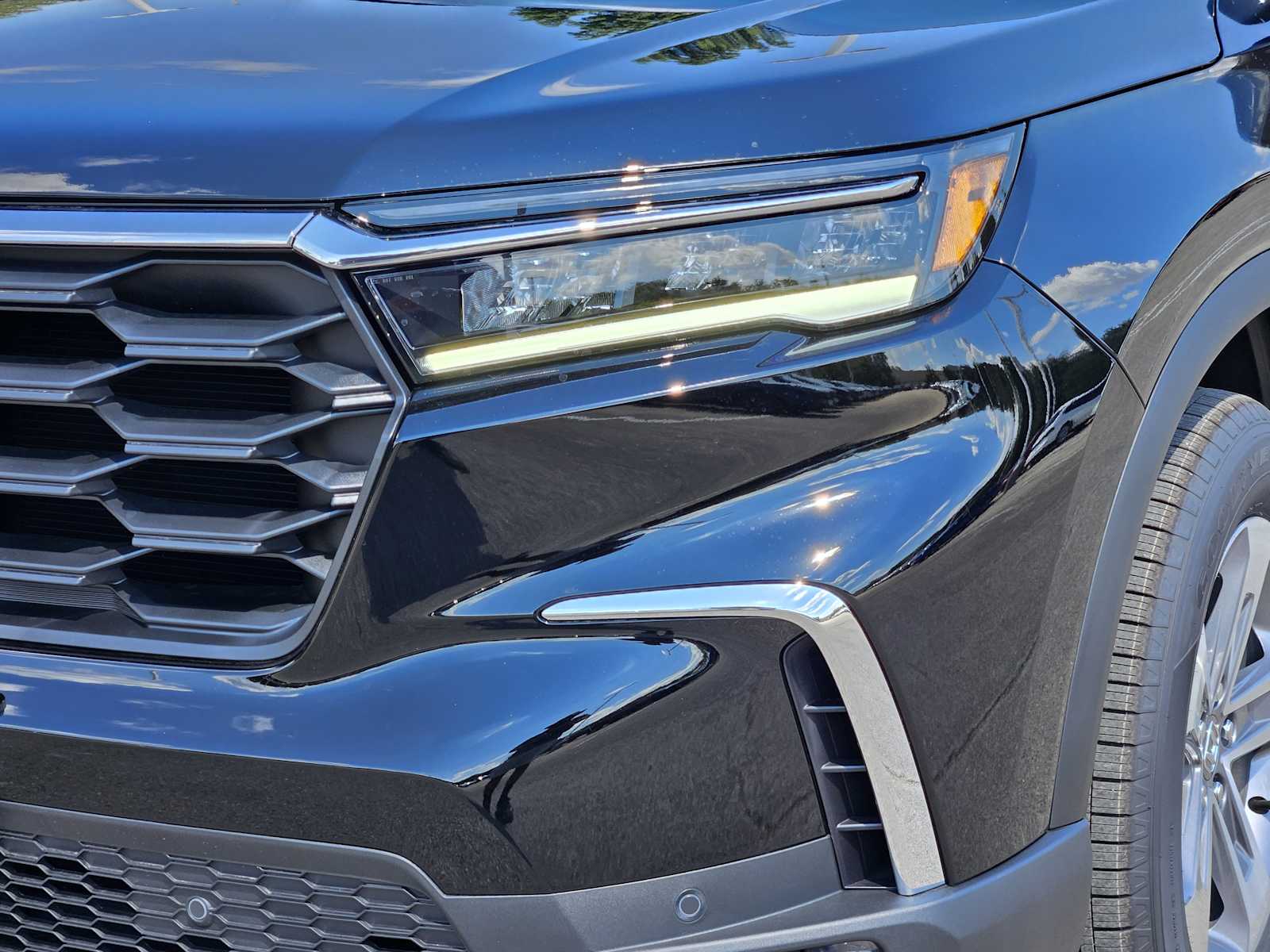 Thumbnail: 2025 Honda Pilot - 7