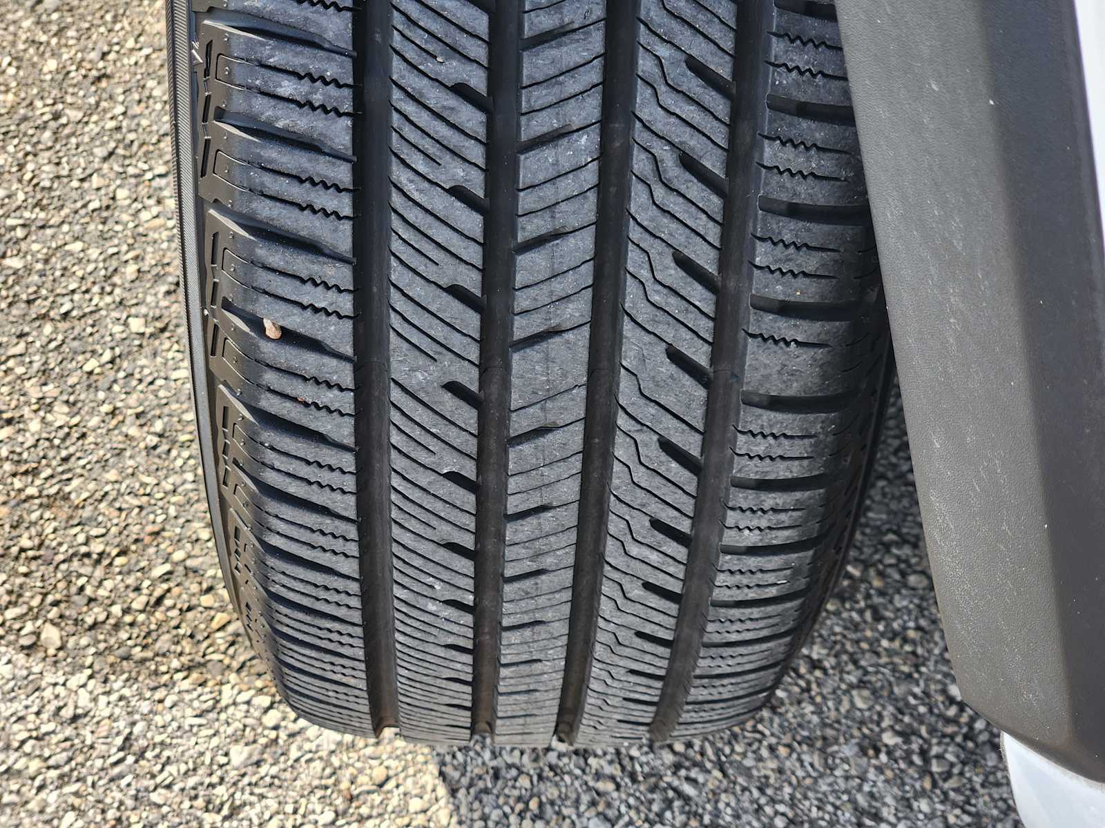 Thumbnail: 2021 Toyota RAV4 - 10