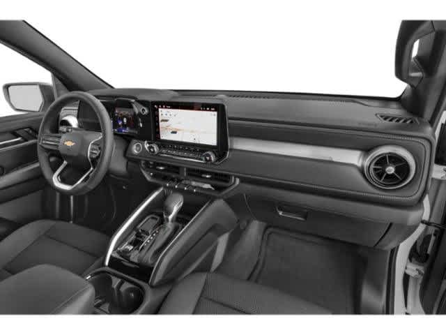 Thumbnail: 2023 Chevrolet Colorado - 18