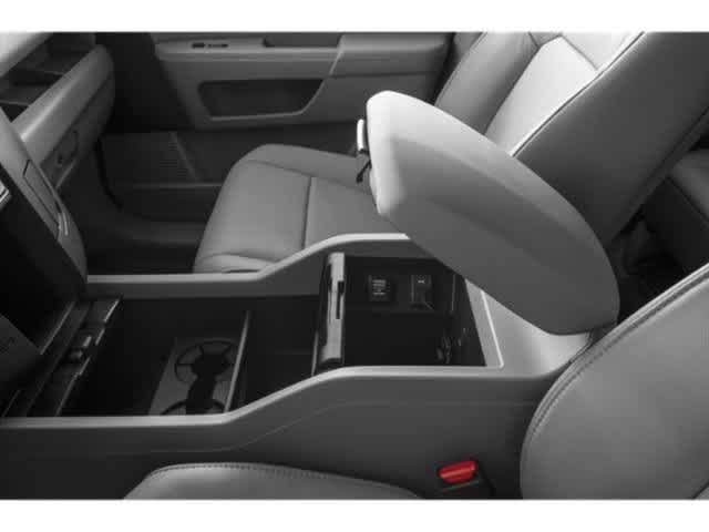 Thumbnail: 2015 Honda Pilot - 17