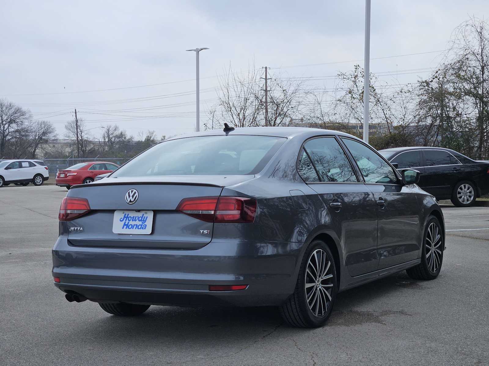 Thumbnail: 2016 Volkswagen Jetta - 6