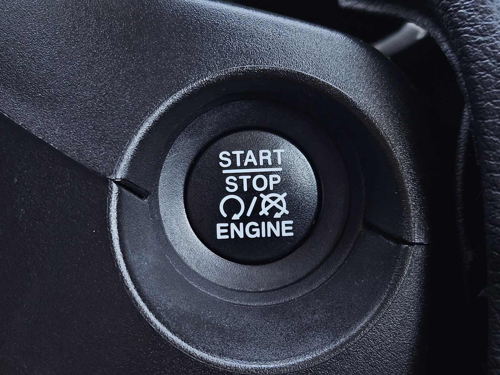 Thumbnail: 2020 Jeep Compass - 21