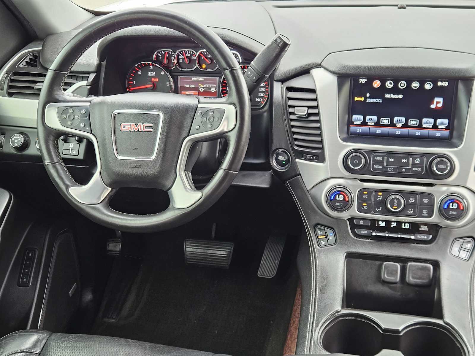 Thumbnail: 2016 GMC Yukon XL - 26