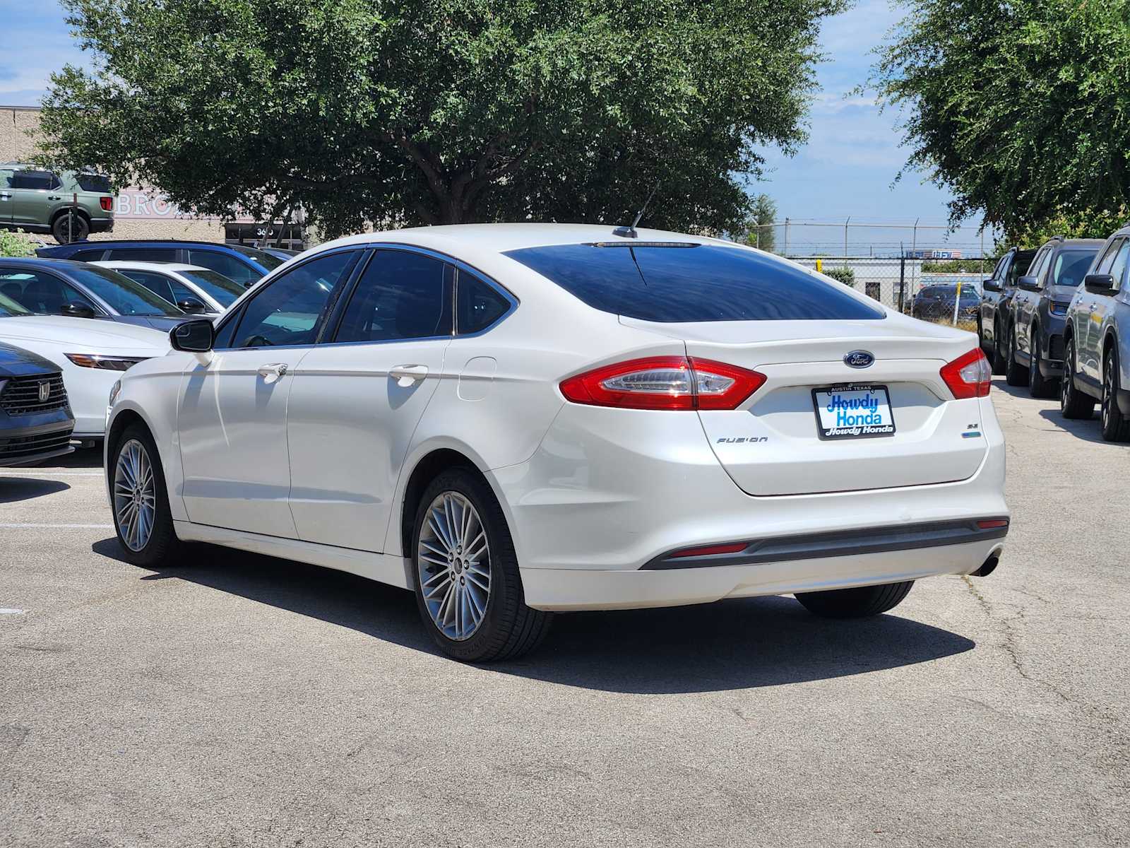 Thumbnail: 2014 Ford Fusion - 5