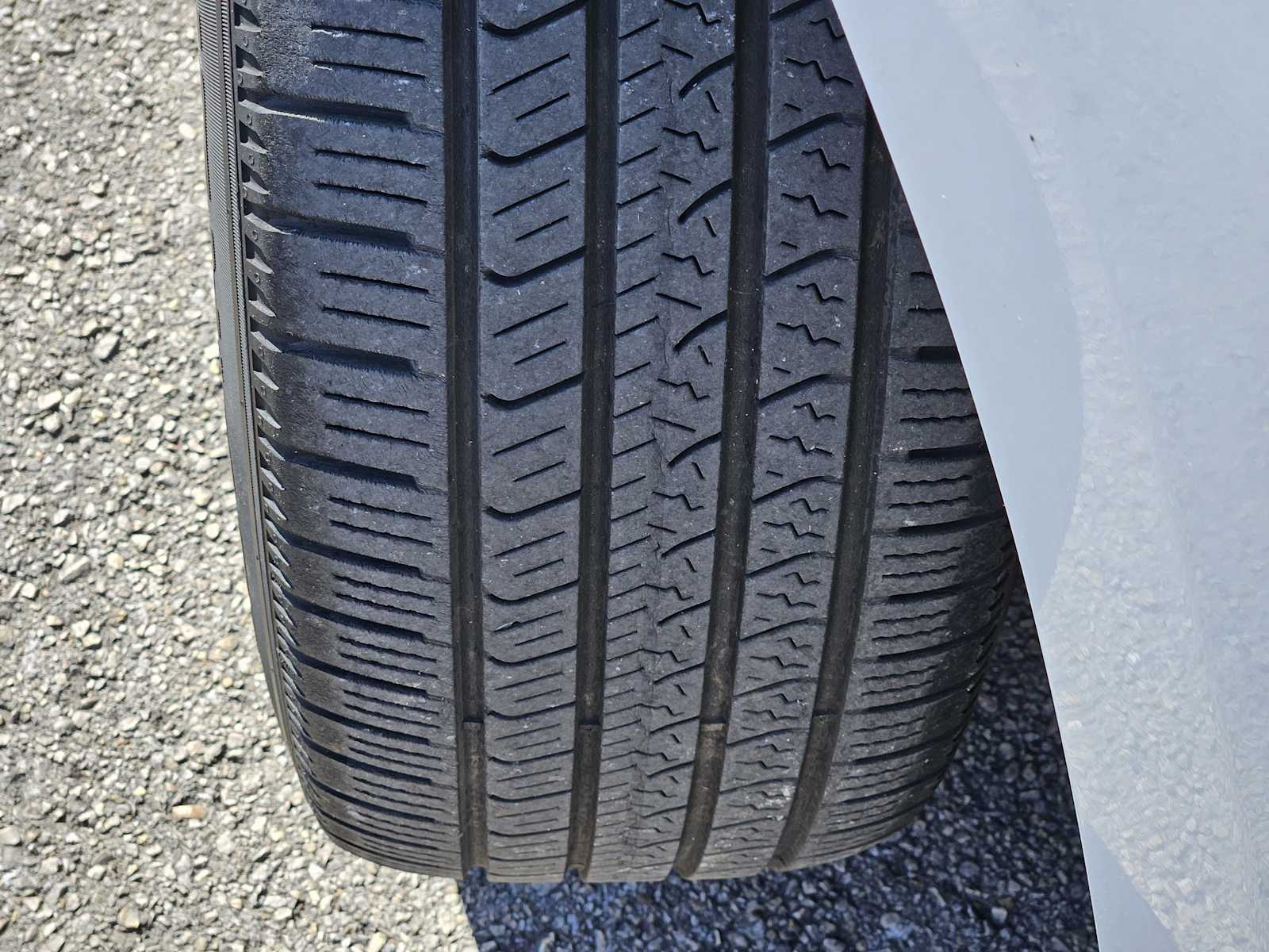 Thumbnail: 2020 Chevrolet Equinox - 10